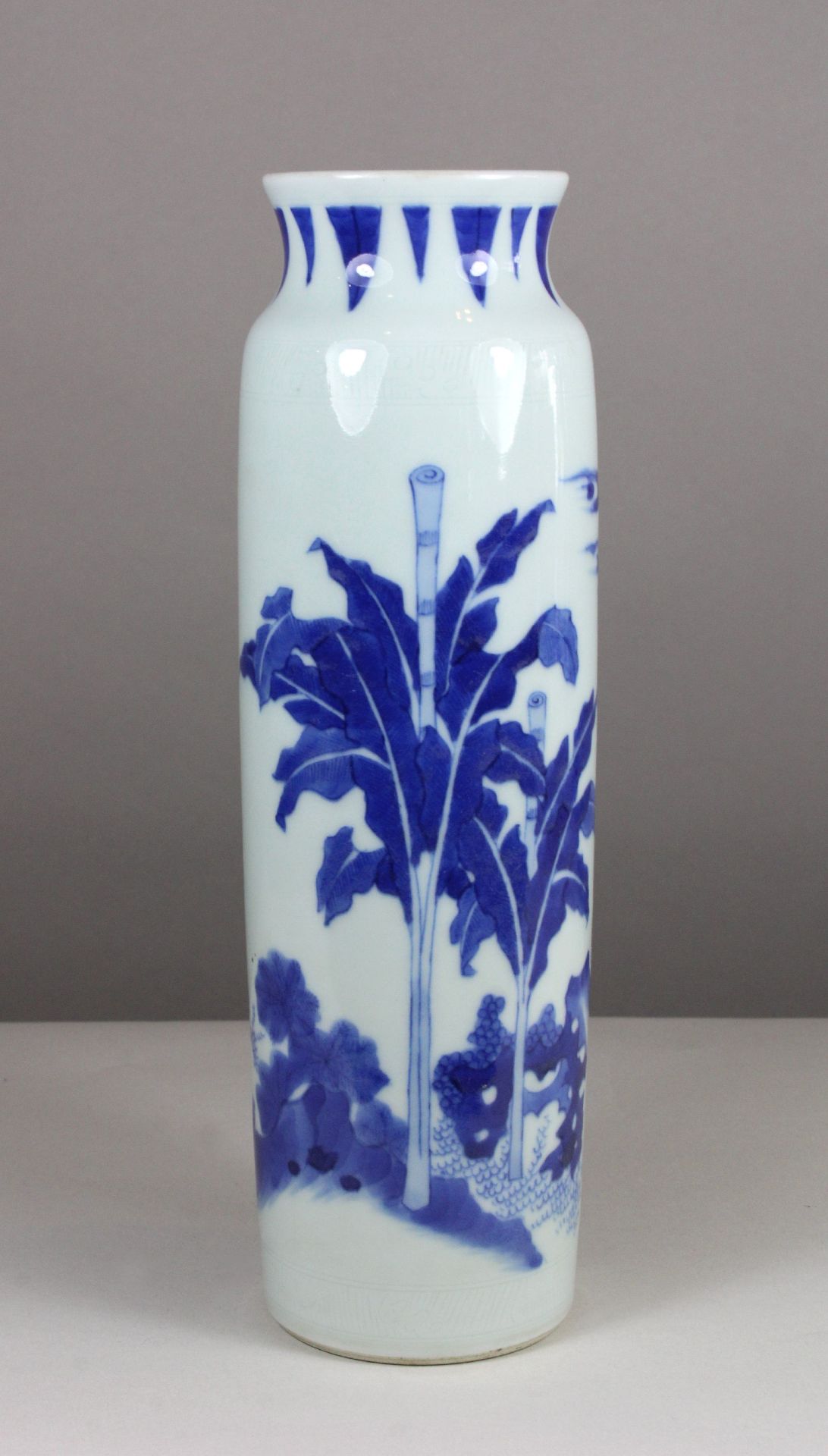 Vase, China, Porzellan, 17 Jh., ohne Marke, blaue Bemalung Unterglasur - figürliche Szene, Maße: - Bild 3 aus 3