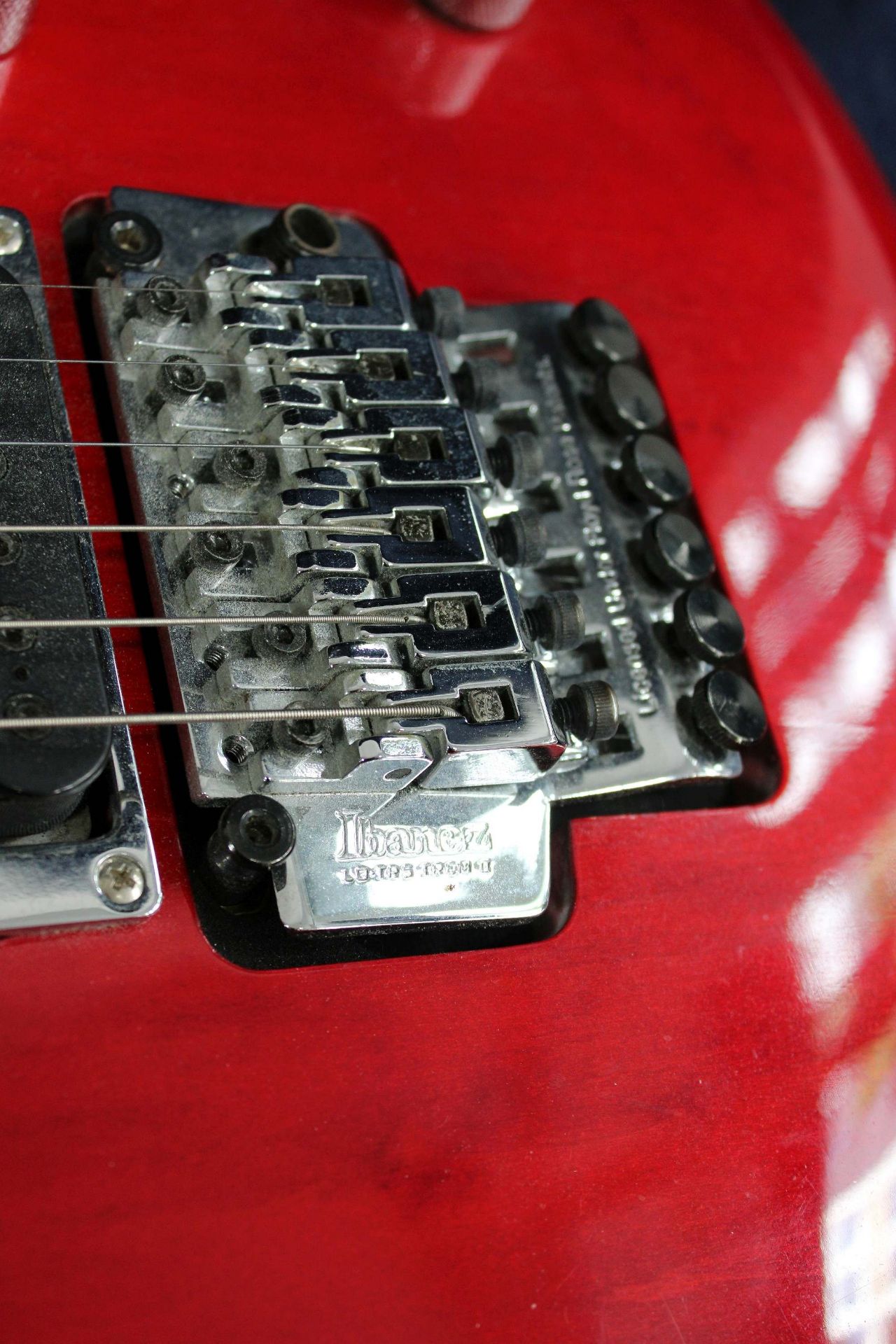 Gitarre Ibanez JS 100, South Korea, Farbe: Transparent Red, Koffer, Zubehör. - Bild 2 aus 2