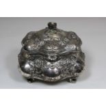 Zuckerdose, 800er Silber, Deutschland, Punze: Mond und Krone, H. 12,5, B. 13,5 cm, Gewicht: ca.