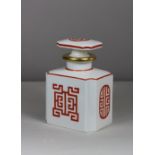 Teedose, KPM, Porzellan, Marke am Boden, stilisiertes asiatisches Dekor, Gold bemalt, Maße: H. 13