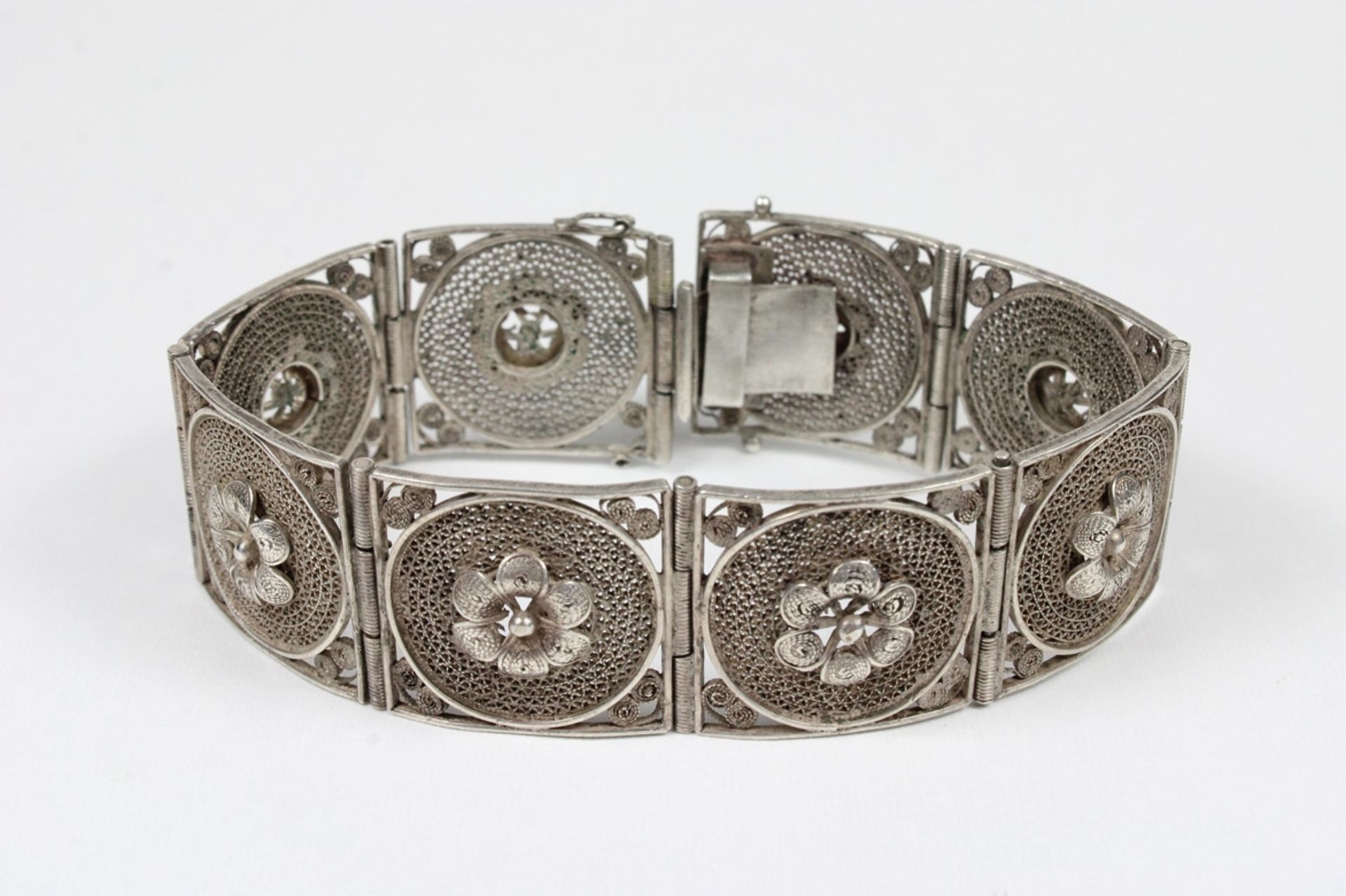 Armband, 800er Silber, Gesamtlänge mit Schließe: ca. 20 cm, Gewicht: ca. 30,04 cm. Guter, altersbed