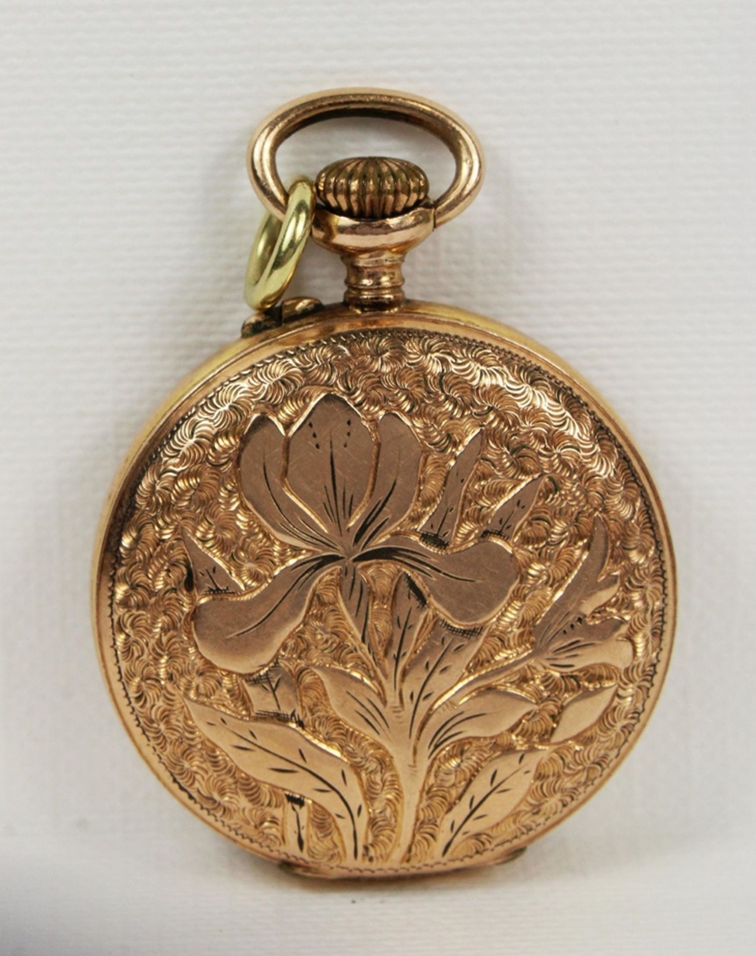 Goldene Damenuhr, Ende 19. Jh., 585er Gold, Ruckdeckel stark ziseliert und vaziert, Gewicht: 20,08  - Bild 2 aus 4