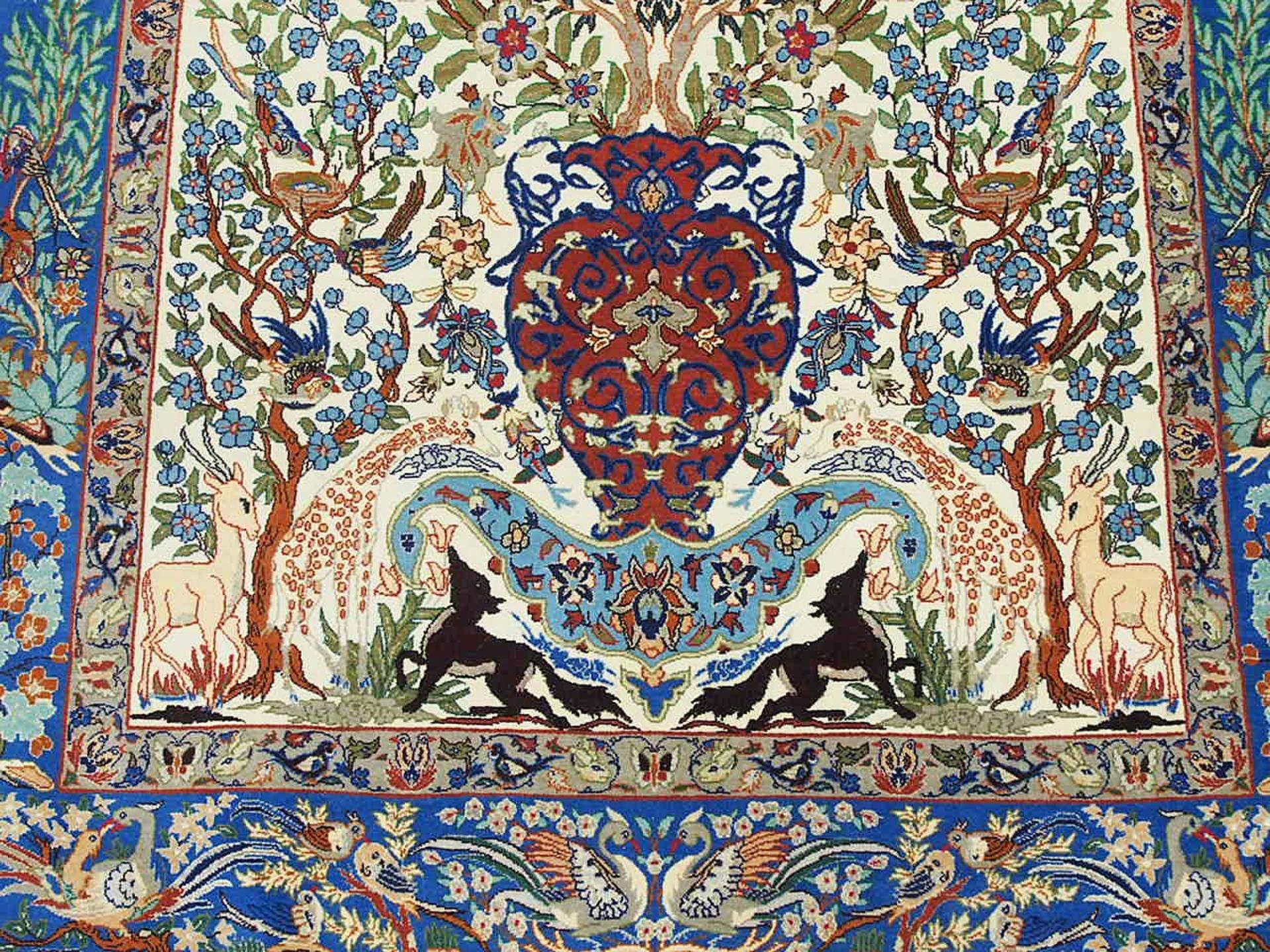 Isfahan, 20. Jahrhundert, Wolle und Seide, 172 x 108 cm, Zustand B - Image 2 of 4