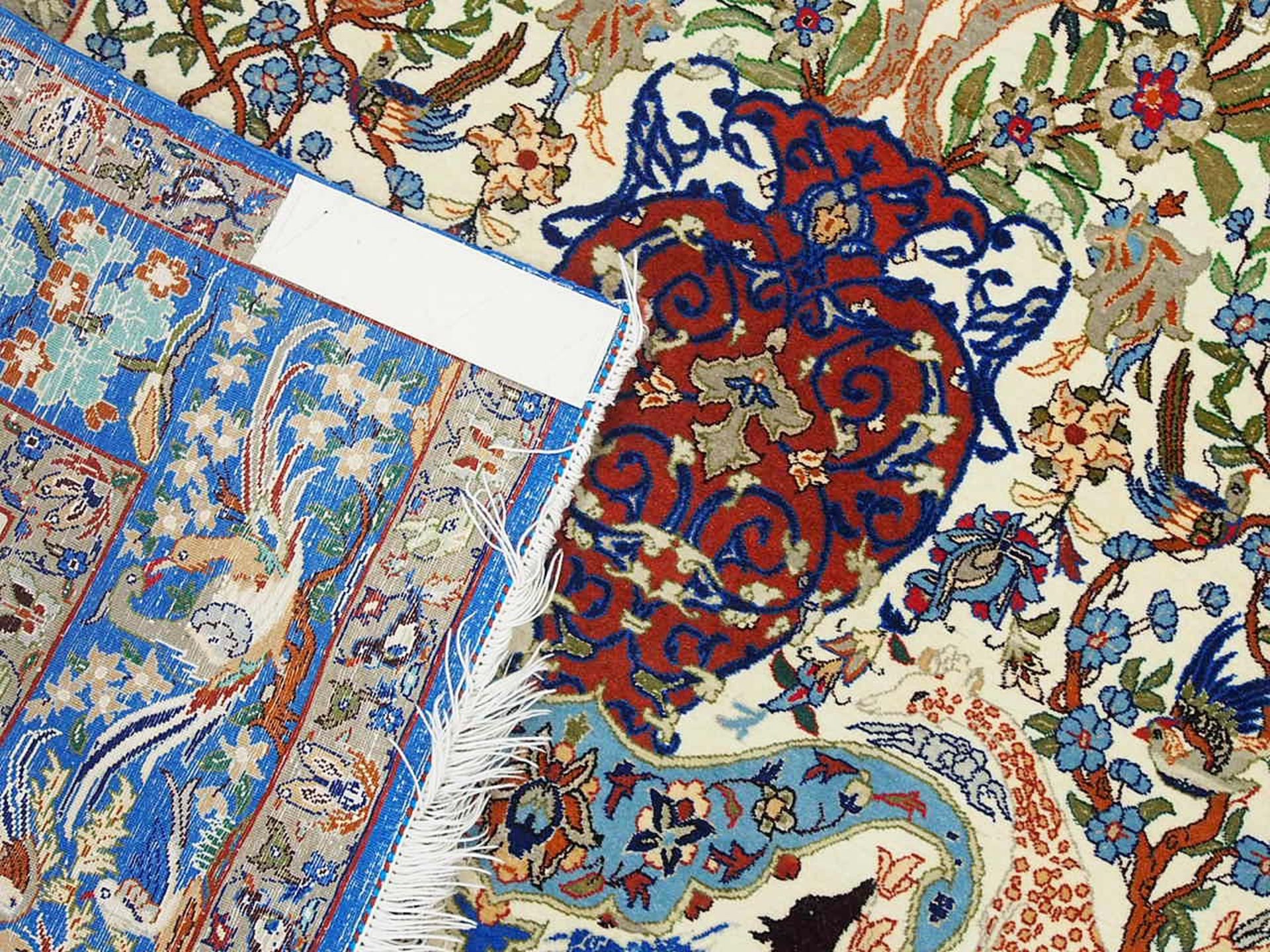 Isfahan, 20. Jahrhundert, Wolle und Seide, 172 x 108 cm, Zustand B - Image 3 of 4