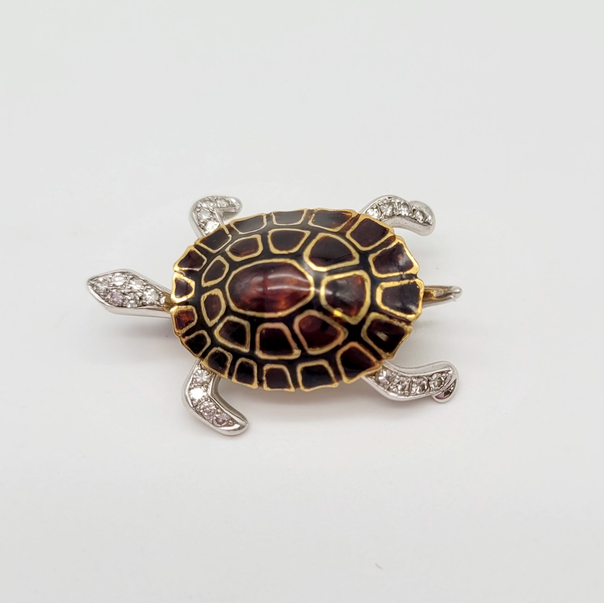 Brosche in Form einer Schildkröte