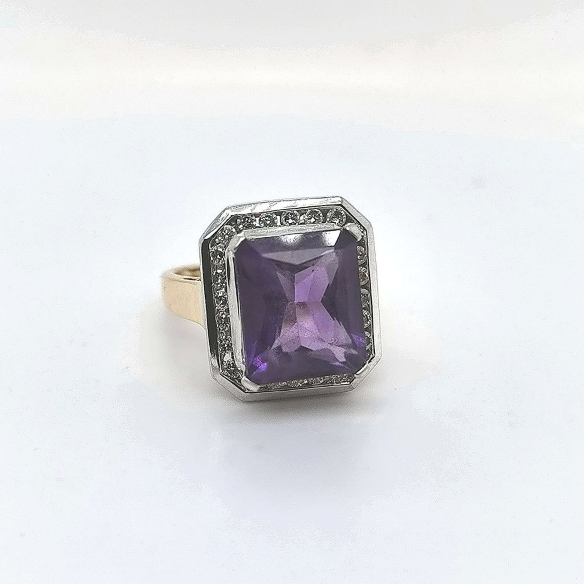 Amethyst-Ring, 10 Karat 6,4