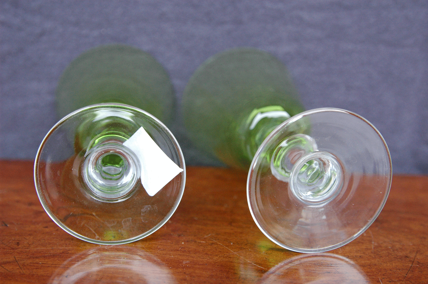 2 Weingläser, grüner Kelch - Bild 3 aus 3