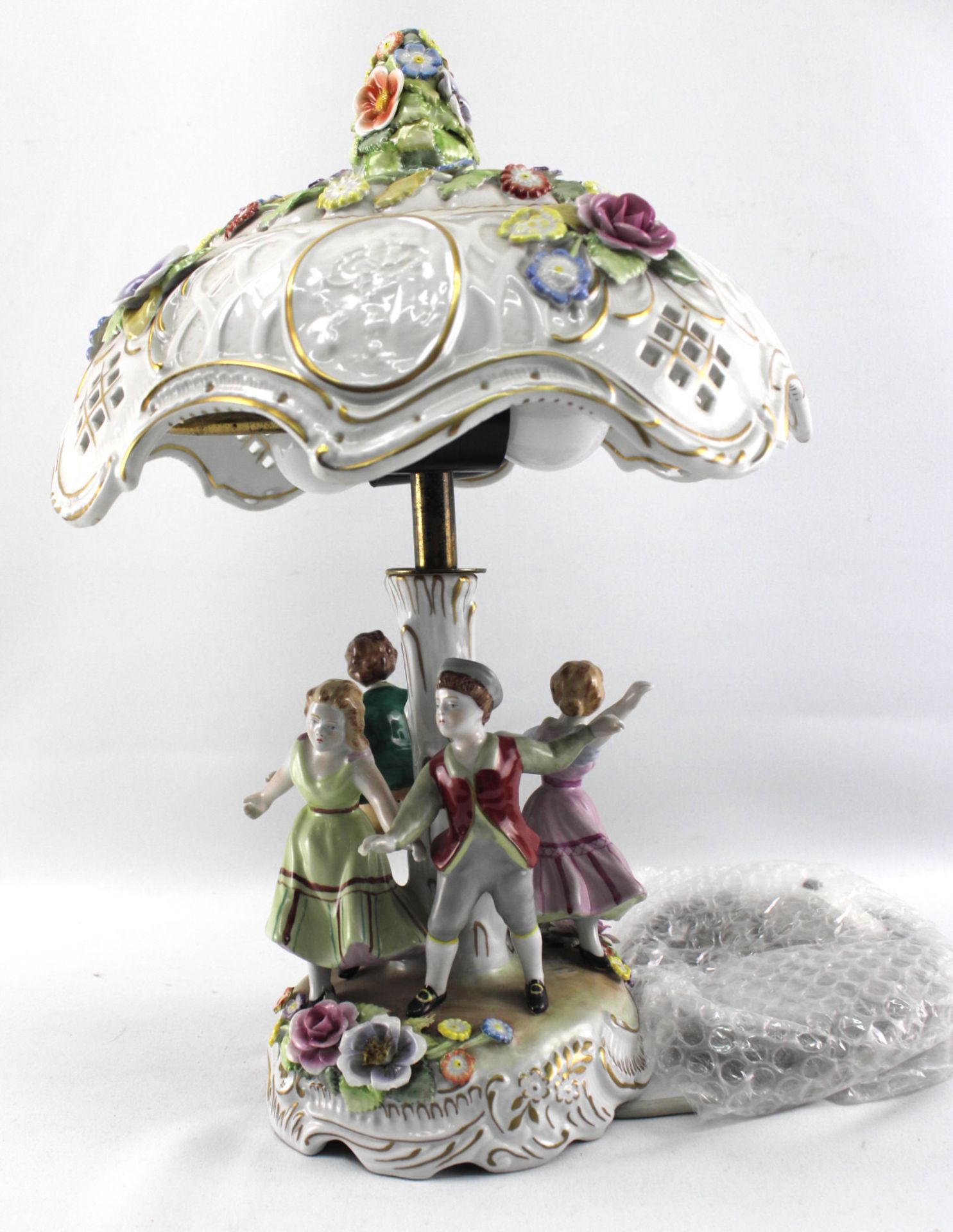 Porzellan-Tischlampe mit Figuren, Thüringen - Bild 2 aus 5