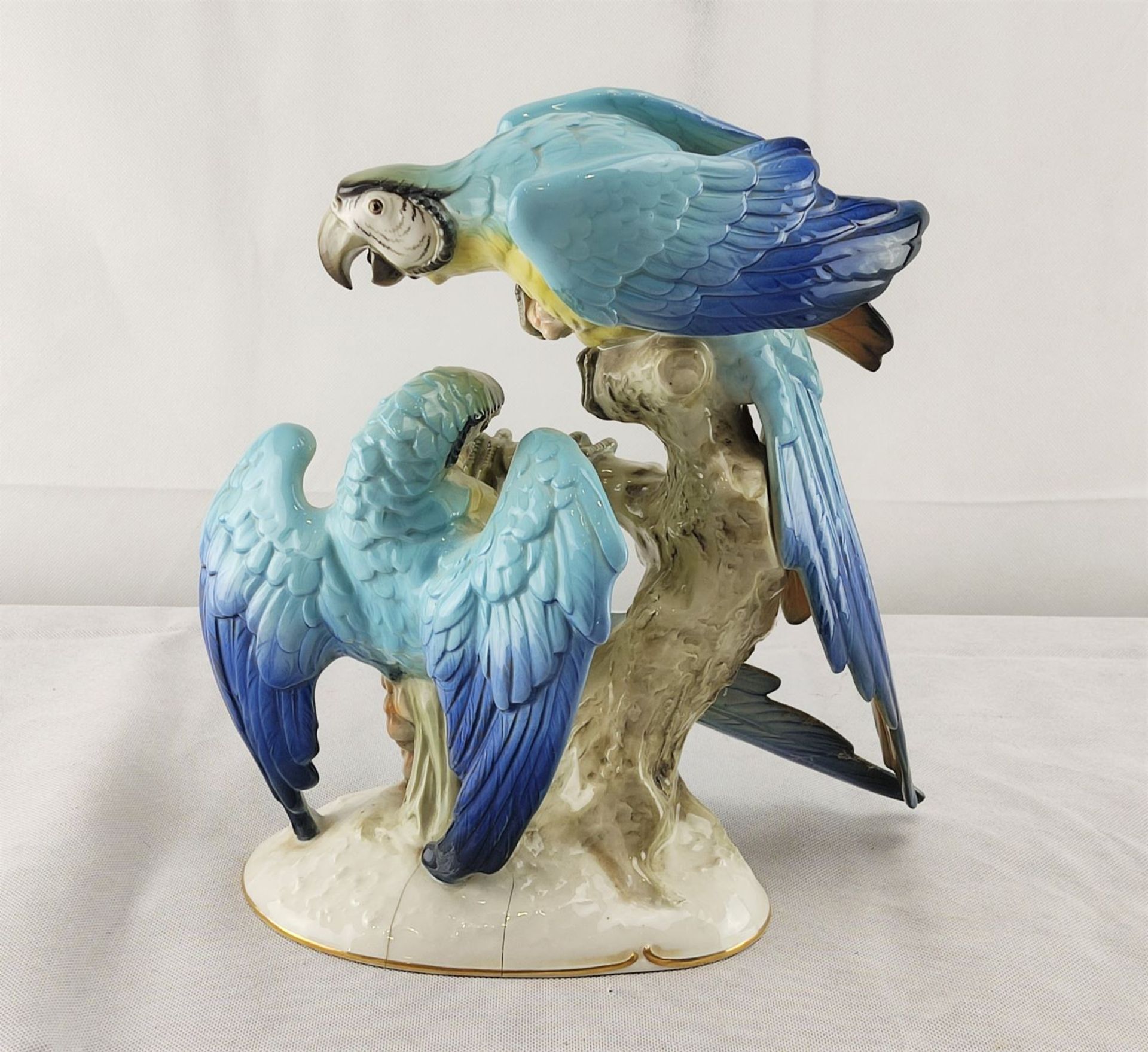 Figurengruppe "2 Papageien auf Geäst" Hutschenreuther Porzellan, 1.H.20.Jh. - Image 2 of 3