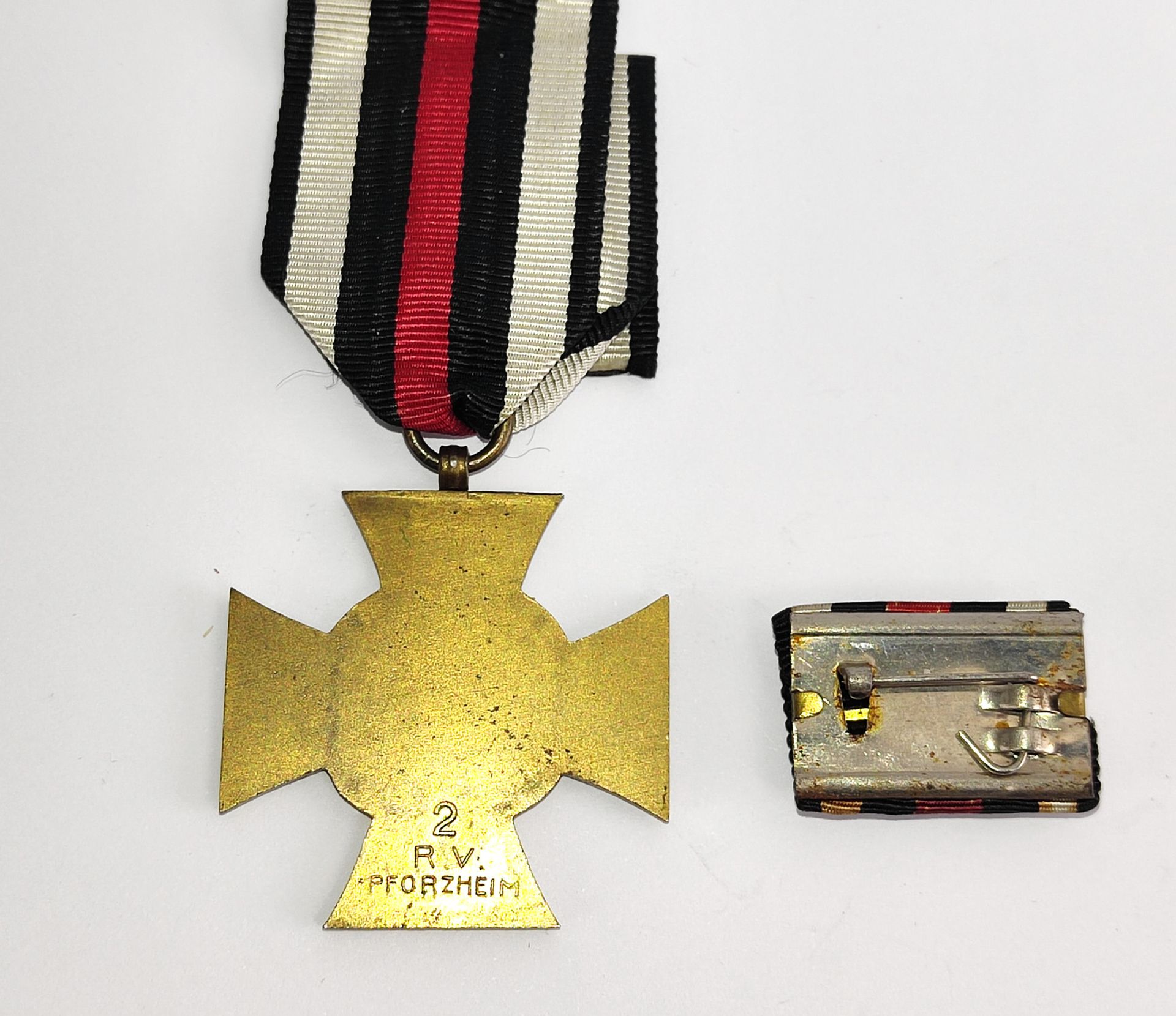 Ehrenkreuz für Kriegsteilnehmer 1914-18, Bandspange m. Schwertern - Image 2 of 2