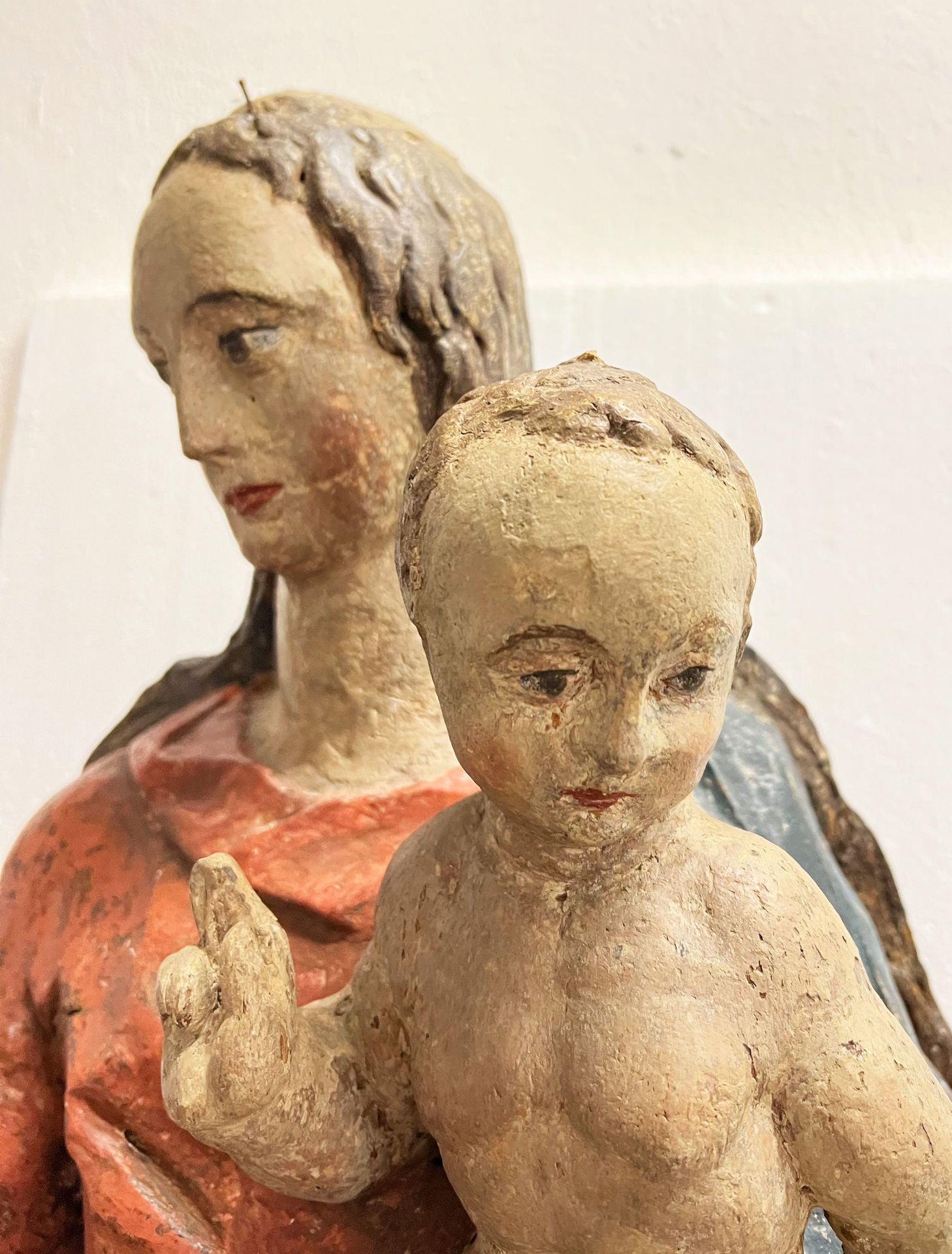 Madonna/ St. Mary with Christ child. Franken, Würzburger Raum, 16. Jh., Margetshöchheim oder - Bild 2 aus 5