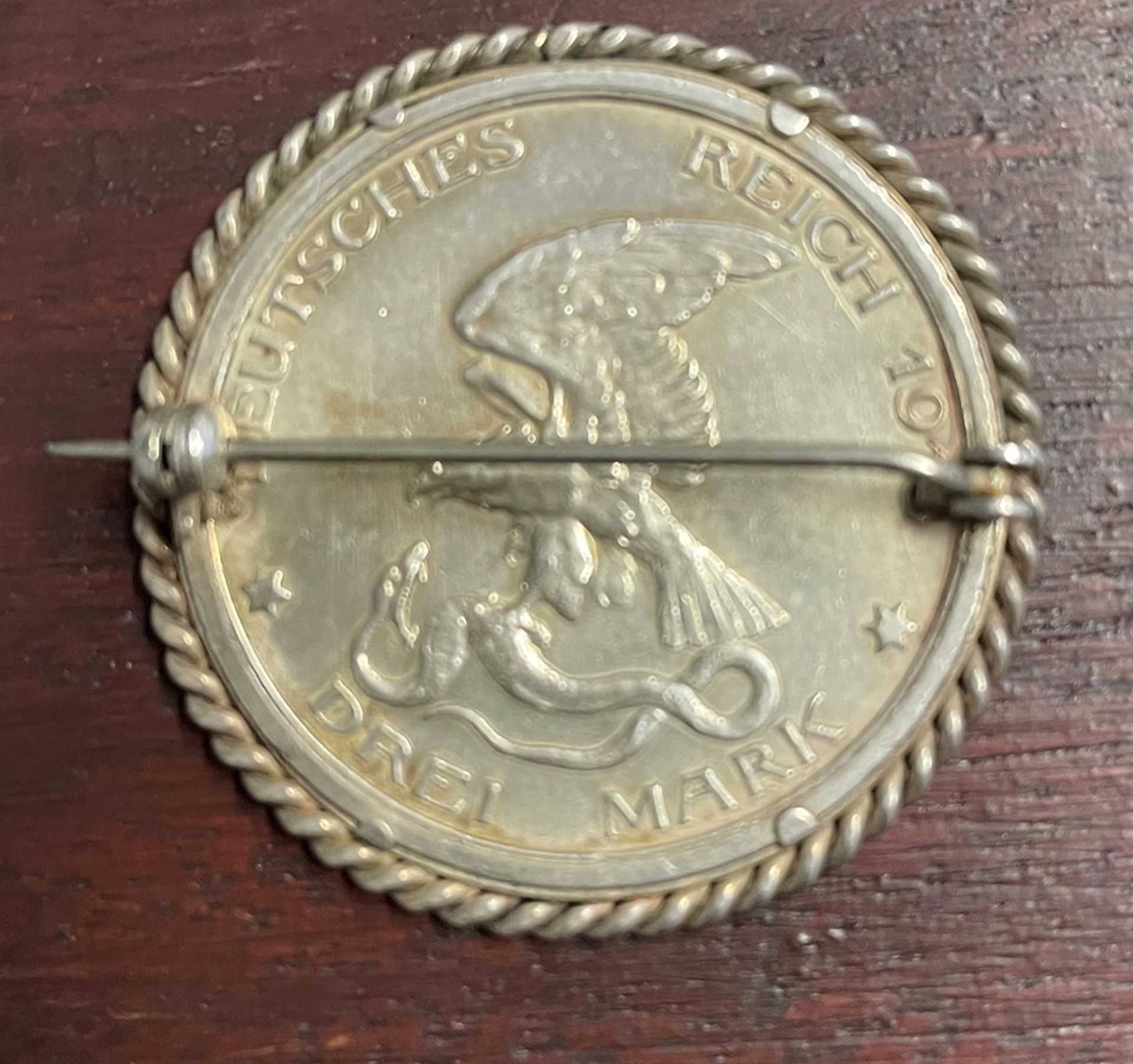 Konvolut Münzen als Schmuck: 1 x Preußen, Deutsches Reich, 5 Mark 1876 B Kaiser Wilhelm I. (1861- - Bild 5 aus 8