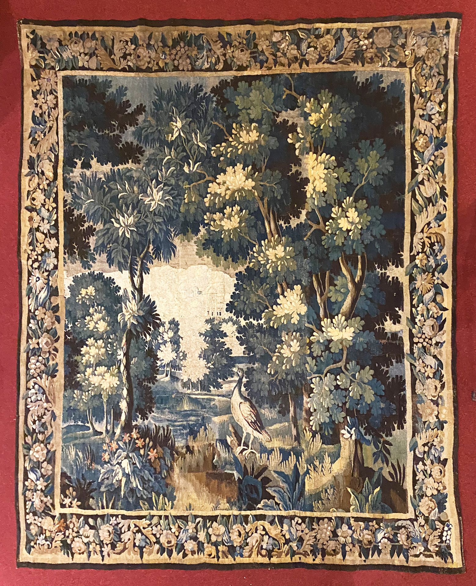 Wirkteppich, Tapisserie, Flandern, 18. Jh., Vogel im Wald, mittig der Blick frei in die Ferne,