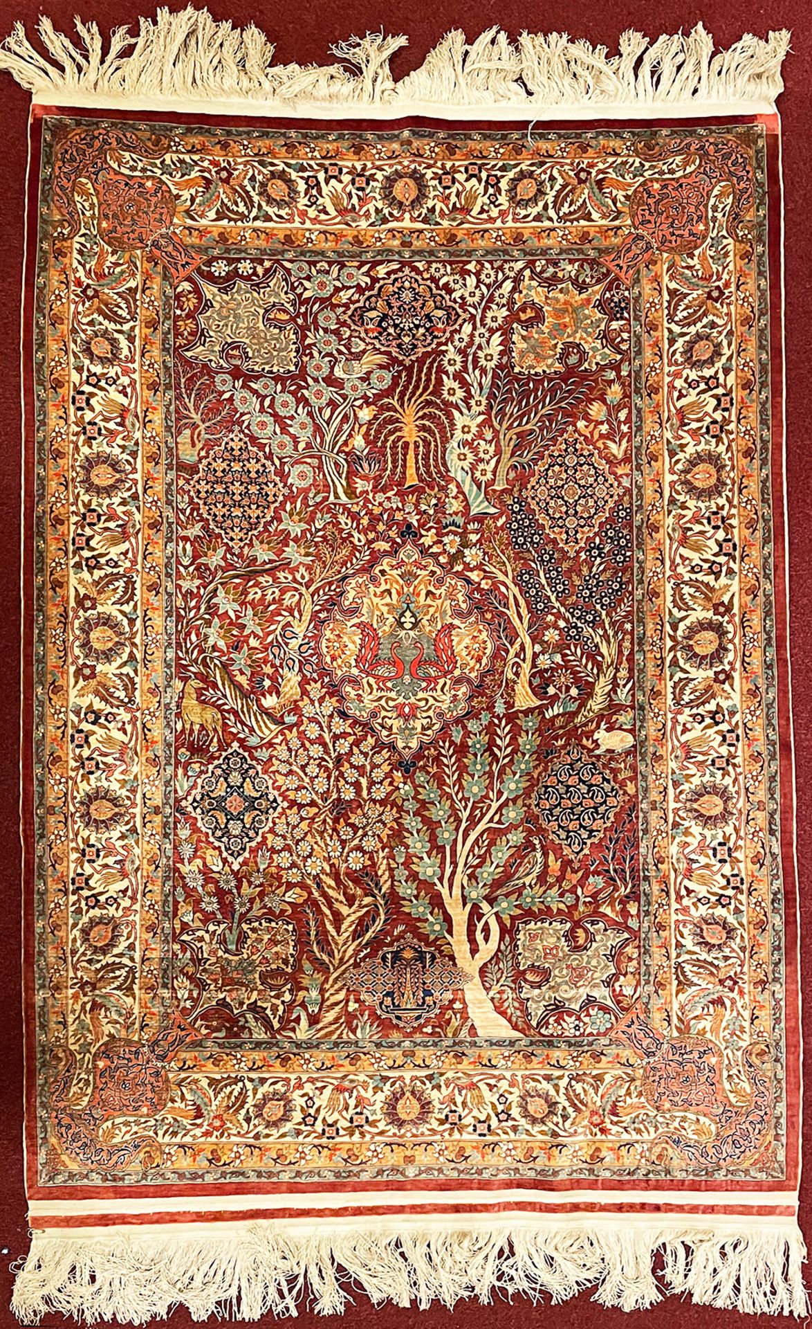 Seidenteppich, Hereke, Seide, Lebensbäume, Vögel, guter Zustand, 160 x 100 cm. Silk carpet,