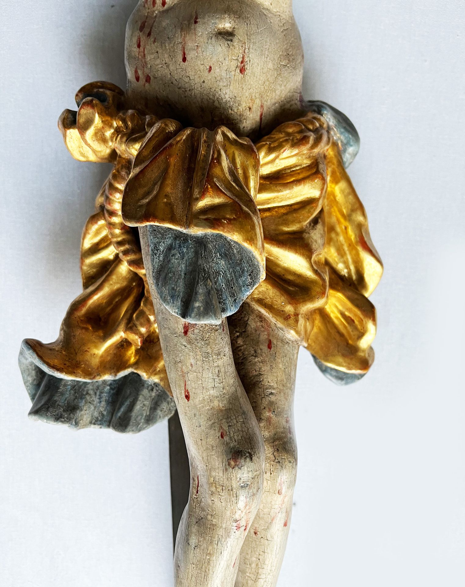 Corpus Christi, 19. Jh., barock, Holz, farbig gefasst, Lendenschurz vergoldet, Dreinageltypus, - Bild 4 aus 6