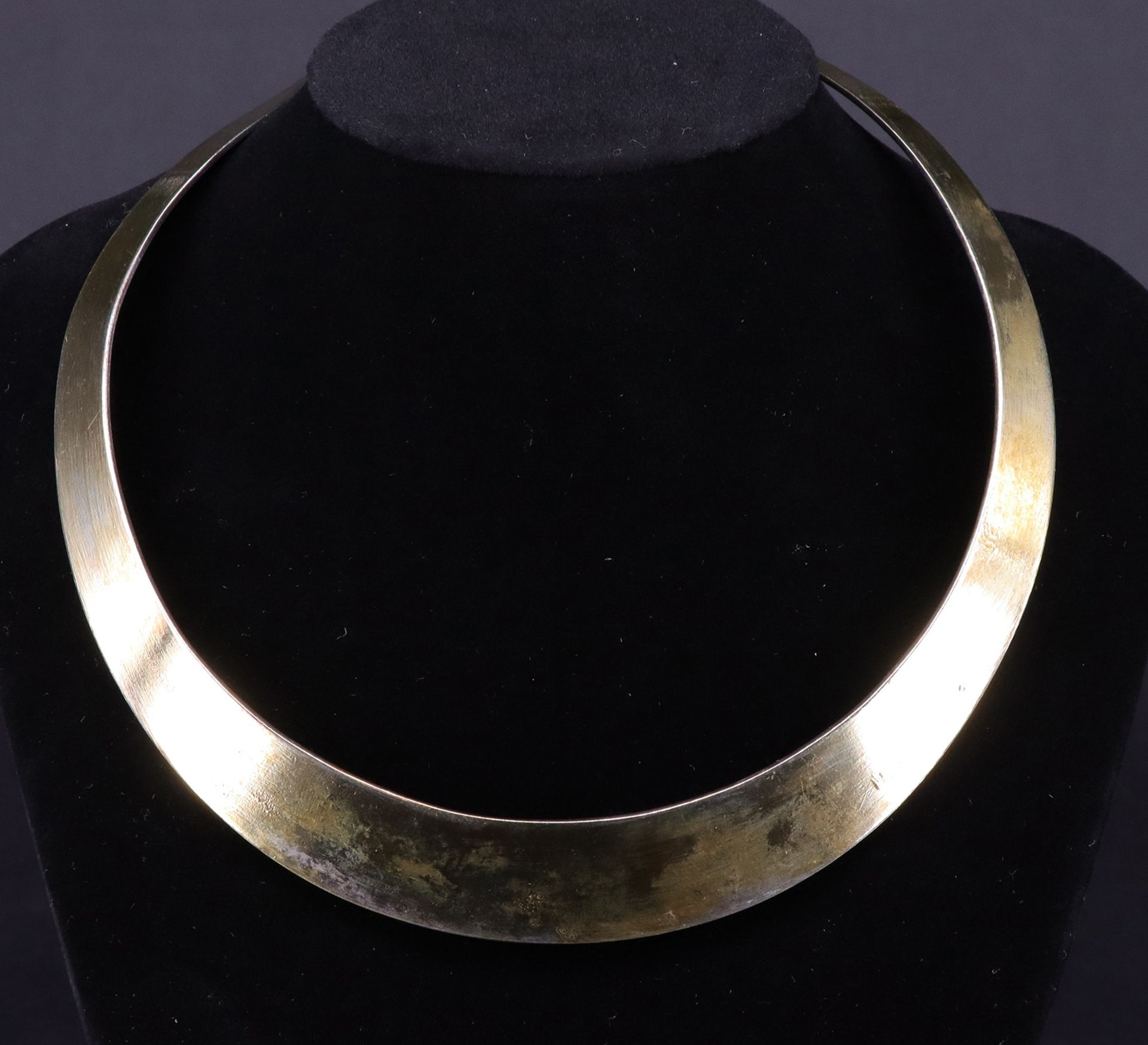 Collier mit aufwändig gearbeiteten Halbedelsteinen / necklace with semi-precious stones. Topas, - Image 4 of 6