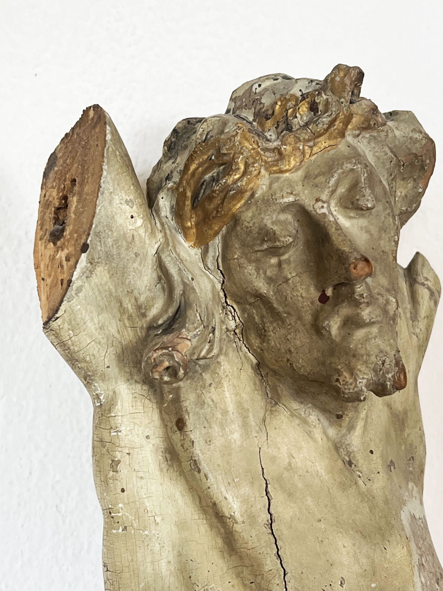 Corpus Christi / Crucifixion. Süddeutsch, Renaissance oder Barock, Holz, Viernageltypus, gefasst, - Bild 5 aus 8