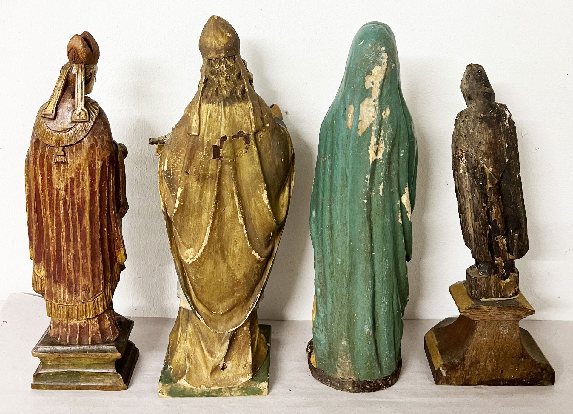 4 Figuren von Heiligen und der Mutter Gottes/ 4 figures of saints and the Mother of God. Holz, - Image 3 of 5