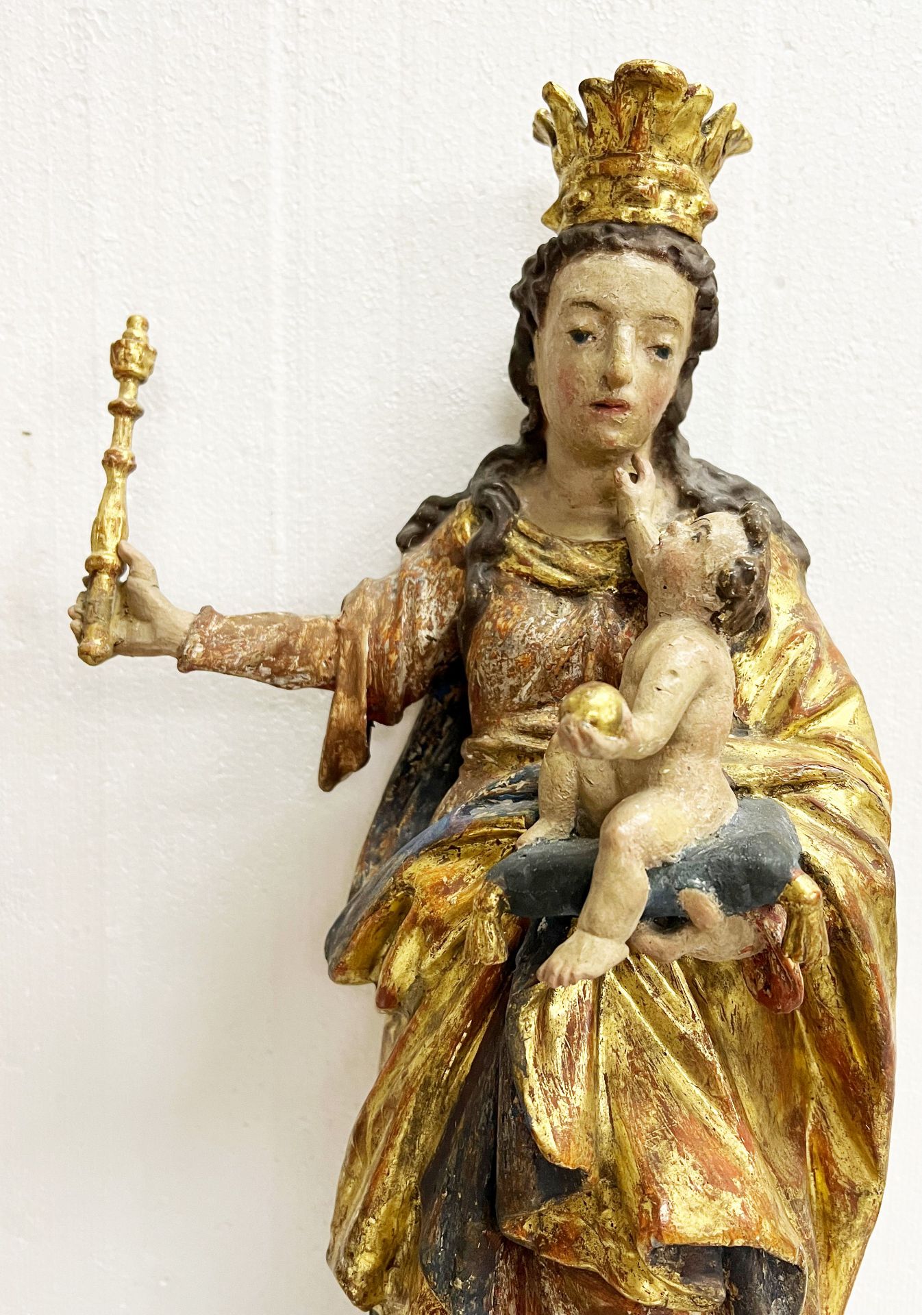 Madonna/ St. Mary with Christ child. Franken, 18. Jh., Originalzustand, kaum rest., H. 42 cm - Bild 4 aus 5