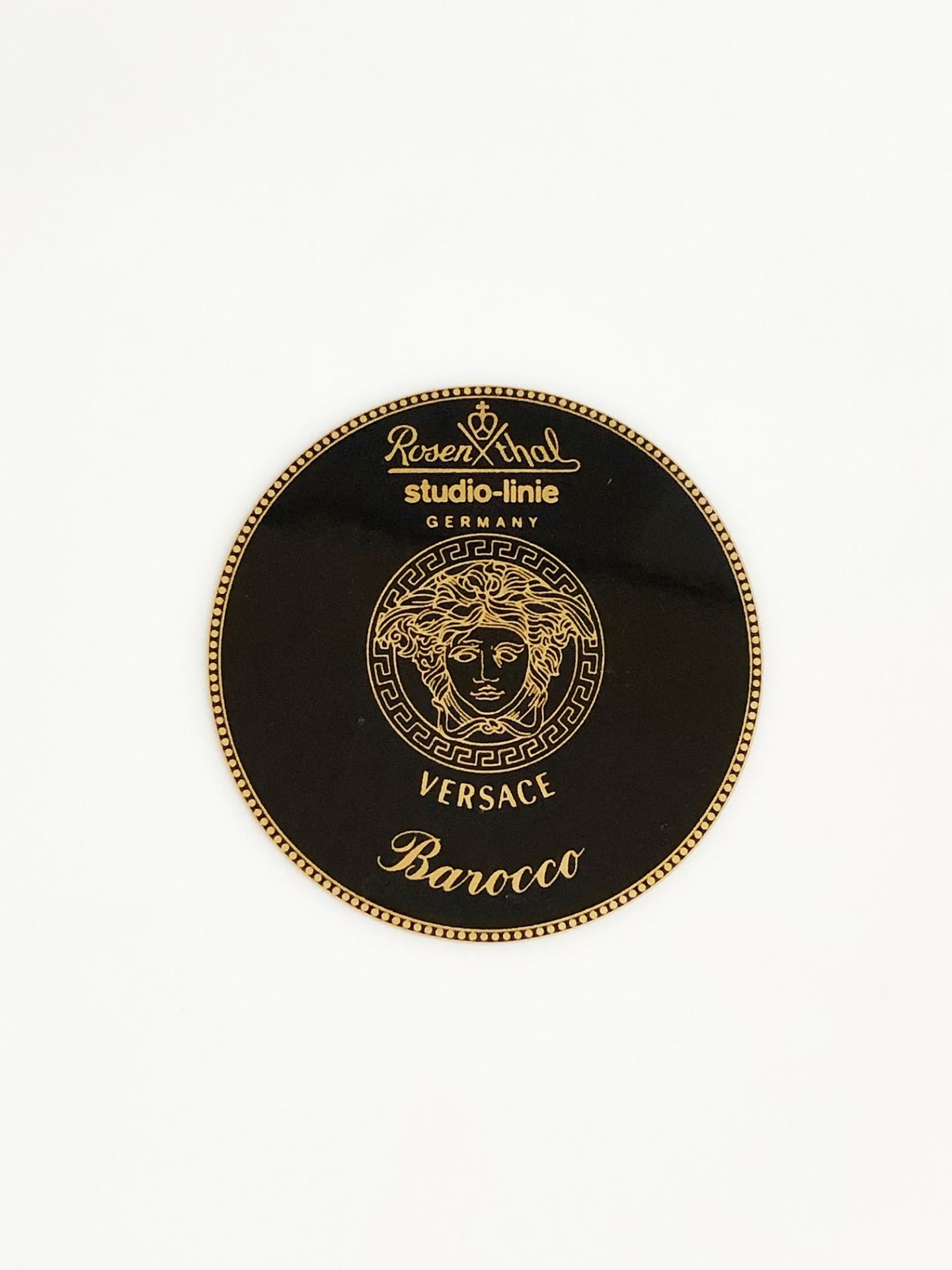 Rosenthal, Entwurf Gianni Versace, 3 große und 2 kleine Teller: Barocco, Le Roi Soleil, Medusa, - Bild 4 aus 6