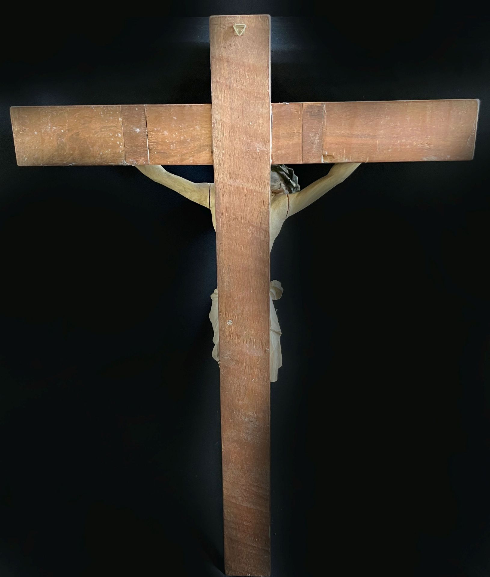 Kruzifix, 18./19. Jh., Corpus Christi im Dreinageltypus, Holz, farbig gefasst, Altersspuren, H. 83 - Bild 2 aus 3