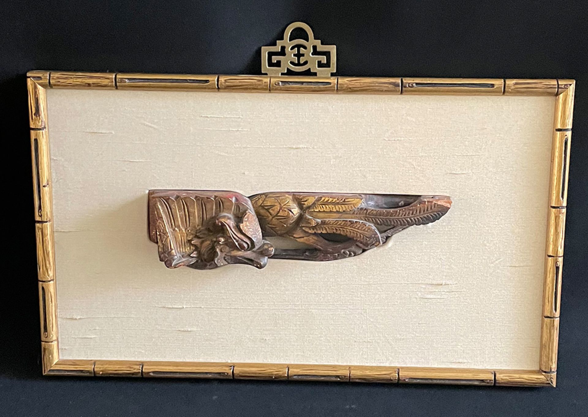 Holzornament aus Tempel, Asien, Alter unbekannt, 6 x 22 x 2,2 cm