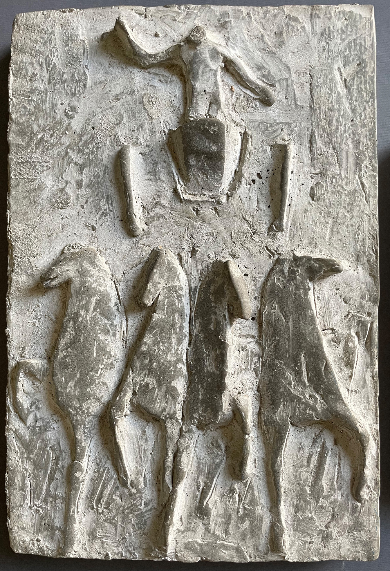 Julius Bausenwein (Rimpar 1913 - 1962), 2 Reliefplatten: Mann mit Pferd von der Seite; Quadriga - Image 2 of 4