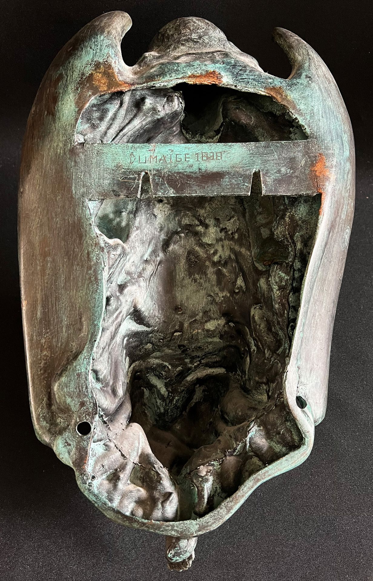 Engel, Bronze, mit Weihwasserbecken. Angel, bronze, holding a stoup. Rücks. bez./ on the back: - Image 5 of 5