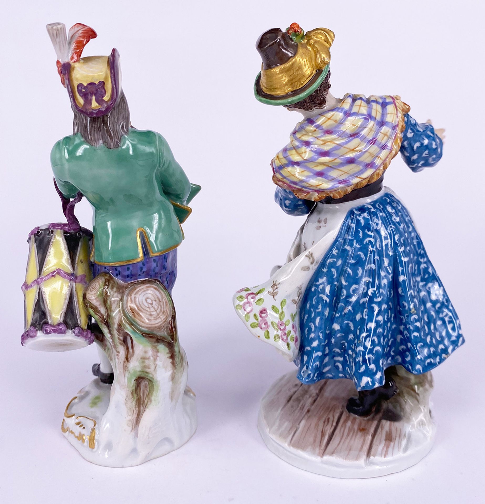 Meissen, zwei Porzellanfiguren: "Trommler", aus der Serie "Cris de Paris", Musikant mit Flöte und - Bild 2 aus 4
