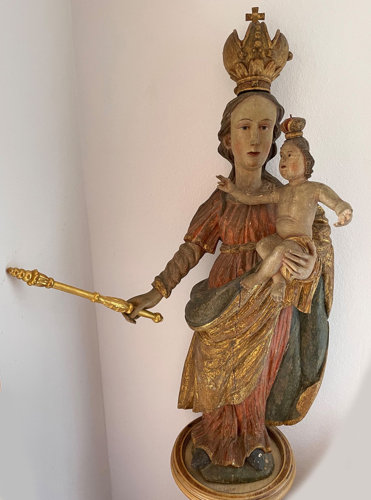 Madonna, 18./19. Jh., Holz, farbig gefasst, Zepter neu, H. 111 cm - Bild 2 aus 7