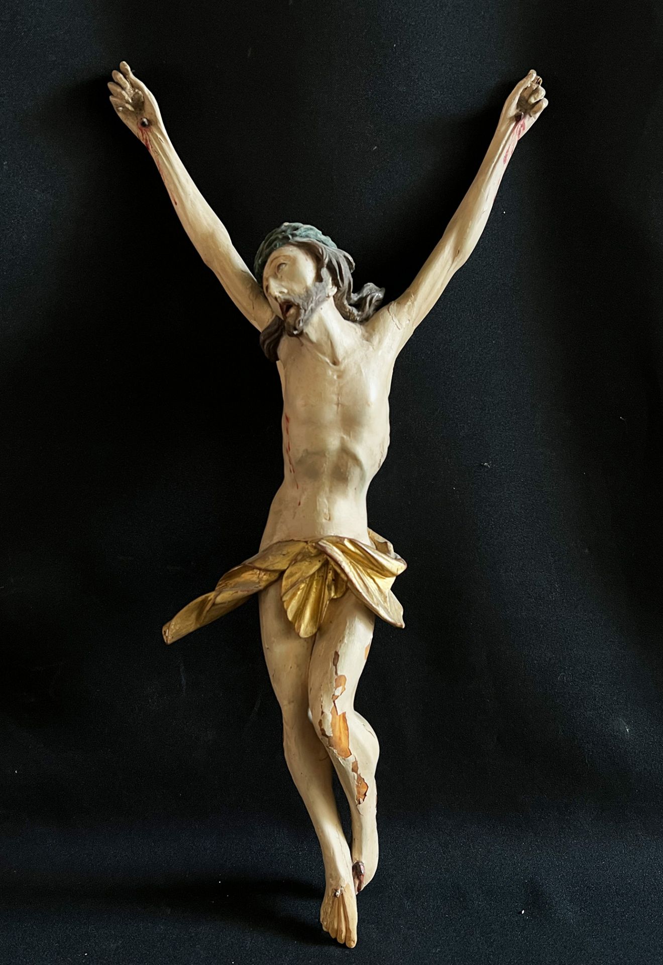 Kruzifix, Gekreuzigter im Dreinageltypus, Holz, farbig gefasst, teils Farbverluste, Altersspuen, ca.