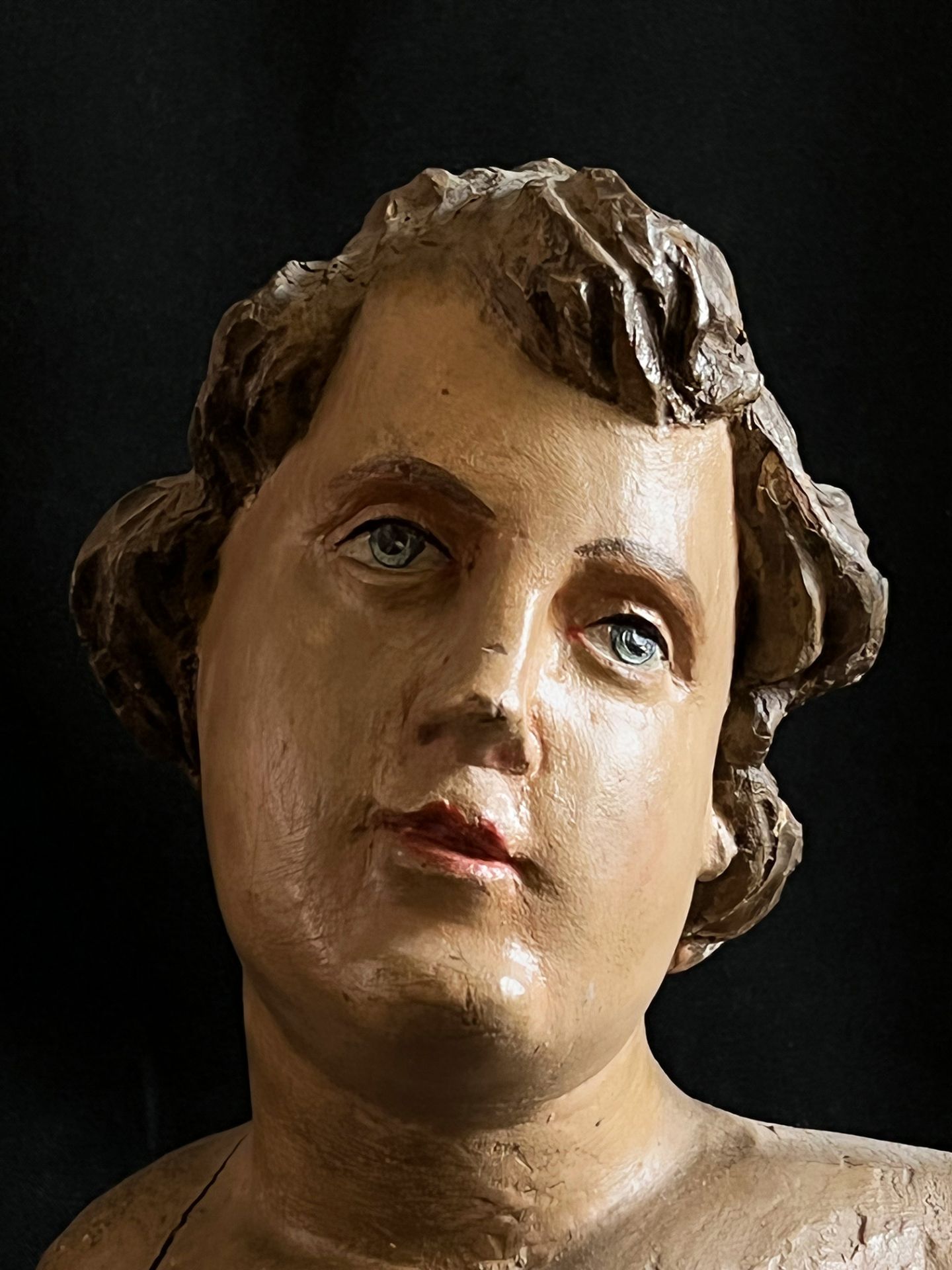 Büste des Hl. Sebastian, um 1800, Holz mit Farbfassung, Altersspuren, H. ca. 30 cm. / Bust of St. - Bild 3 aus 3