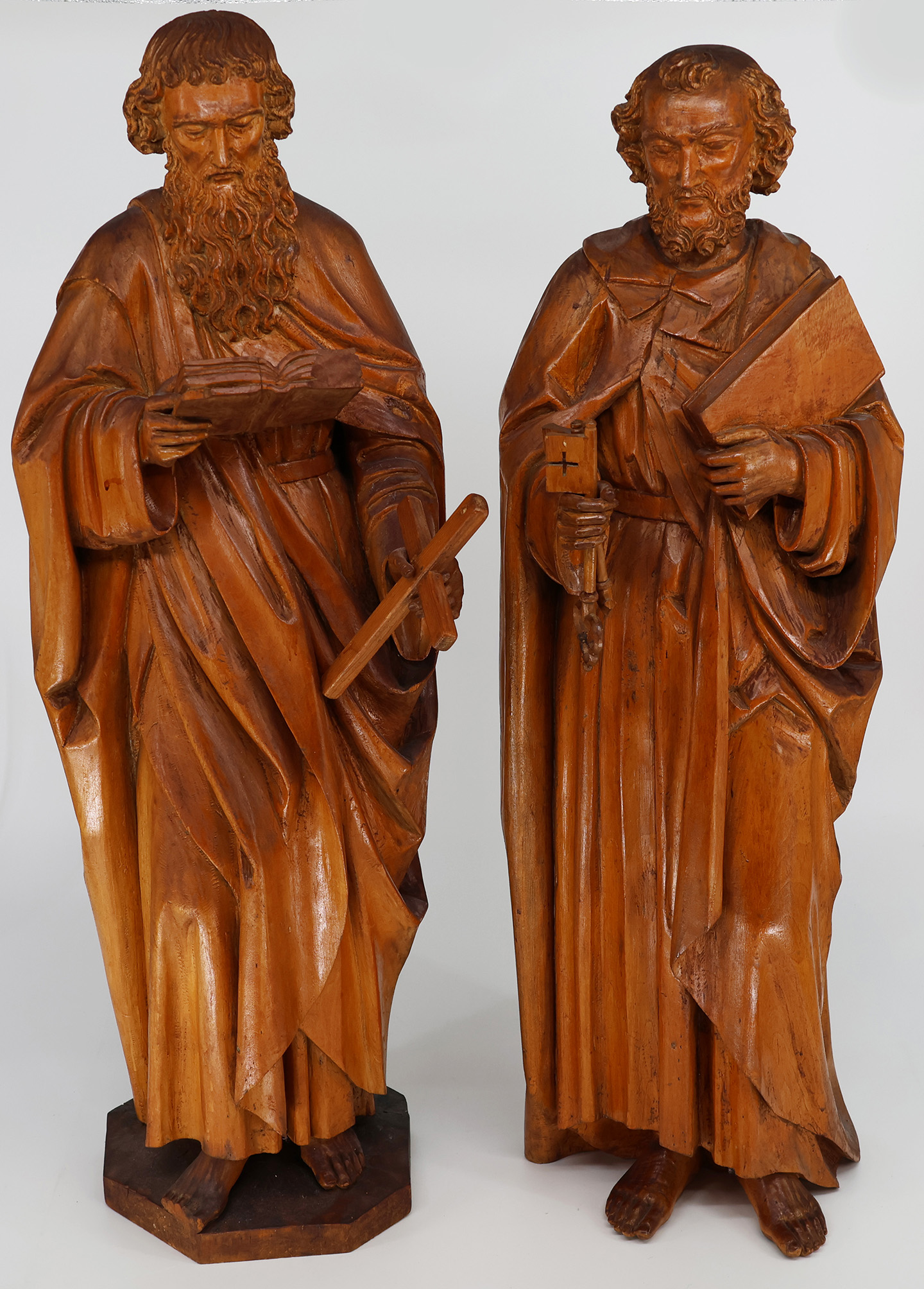 Apostel Petrus und Paulus, Holz, 18./19. Jh., Tirol, H 90 und 94 cm. Apostles Peter and Paul,