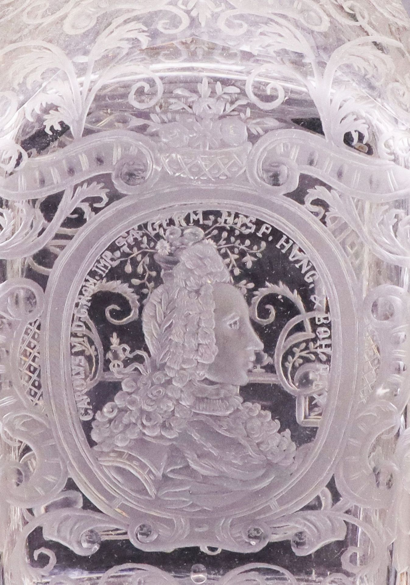 Konvolut Glas, 18./19. Jh.: Jagdflasche (Taschenflasche oder Plattflasche) mit Ätzverzierungen, - Image 6 of 8