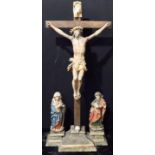 Kreuzigungsgruppe, Golgatha-Gruppe, Kruzifix, um 1880, Jesus mit Maria und Johannes, H 63,5 cm