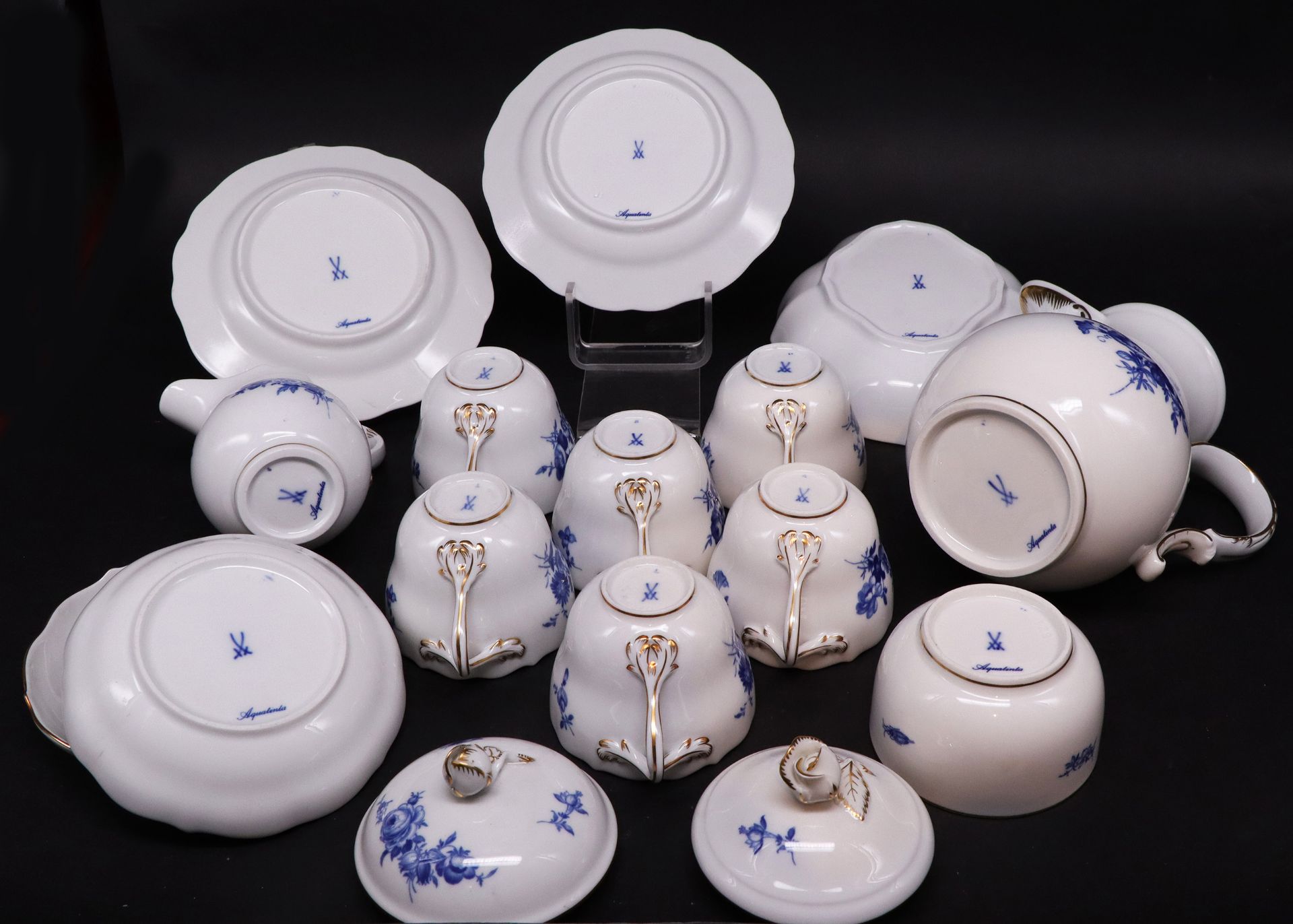 Service Meissen, Aquatinta, Blumendekor, Goldrand, Schwertermarke Meißen: 1 x Kanne (H 17,5 cm), 6 x - Bild 6 aus 13