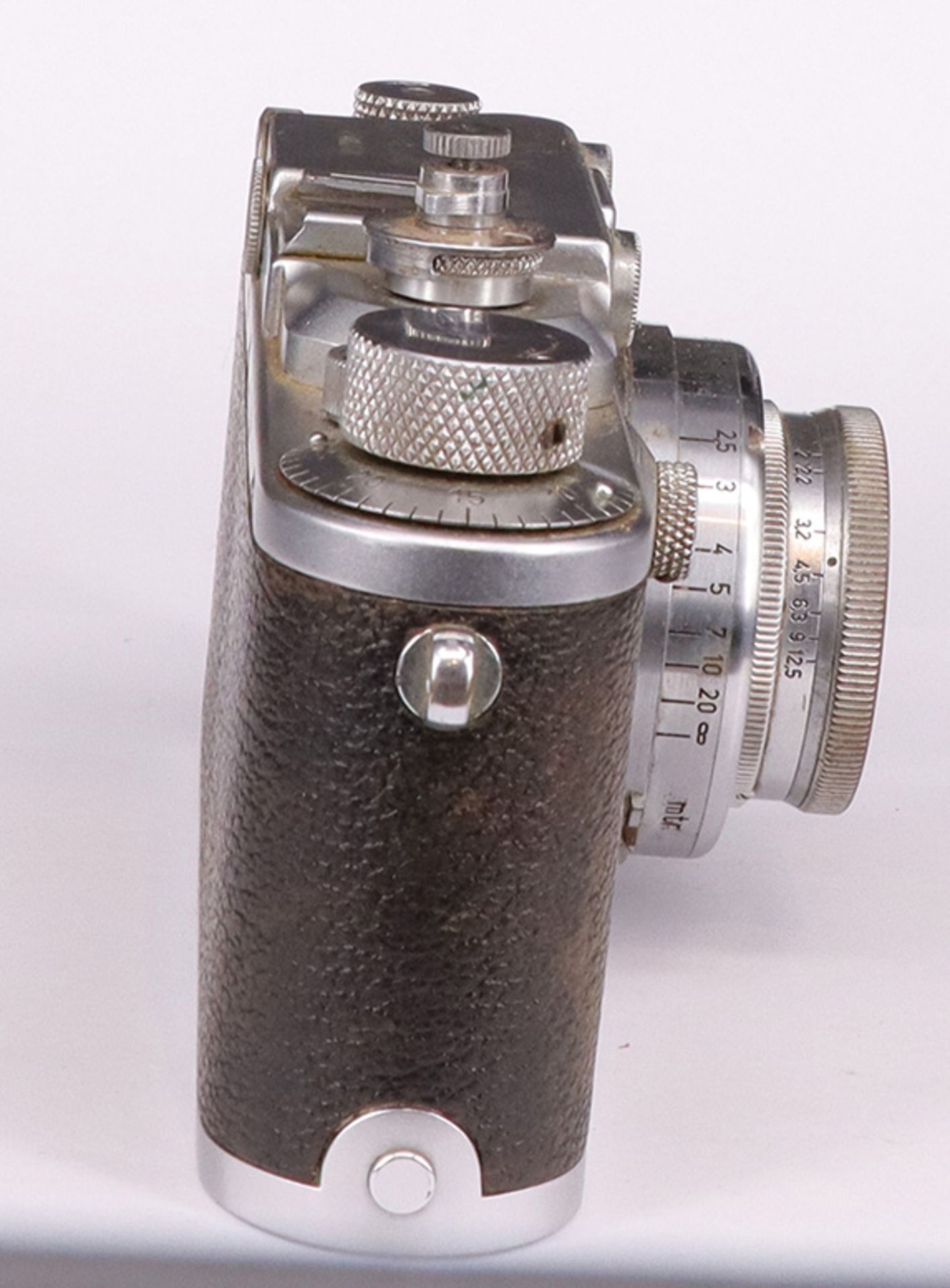 Leica, D.R.P. Ernst Leitz, Wetzlar, Kamera Nr. 261592, Objektiv f=5 cm 1:2, No 405024, Zustand: - Image 3 of 6