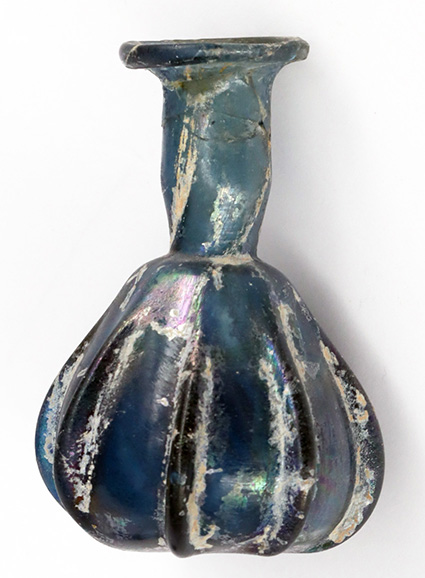 Konvolut von einem Vogel und 5 antiken Gefäßen: Sammlungsauflösung (Angaben aus privatem - Image 2 of 11