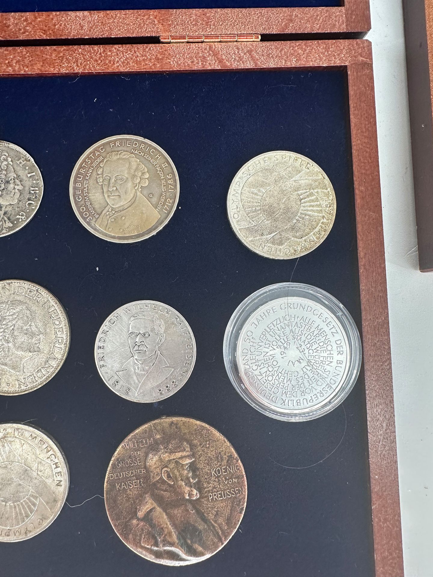 Konvolut Münzen und Medaillen - Bild 9 aus 20
