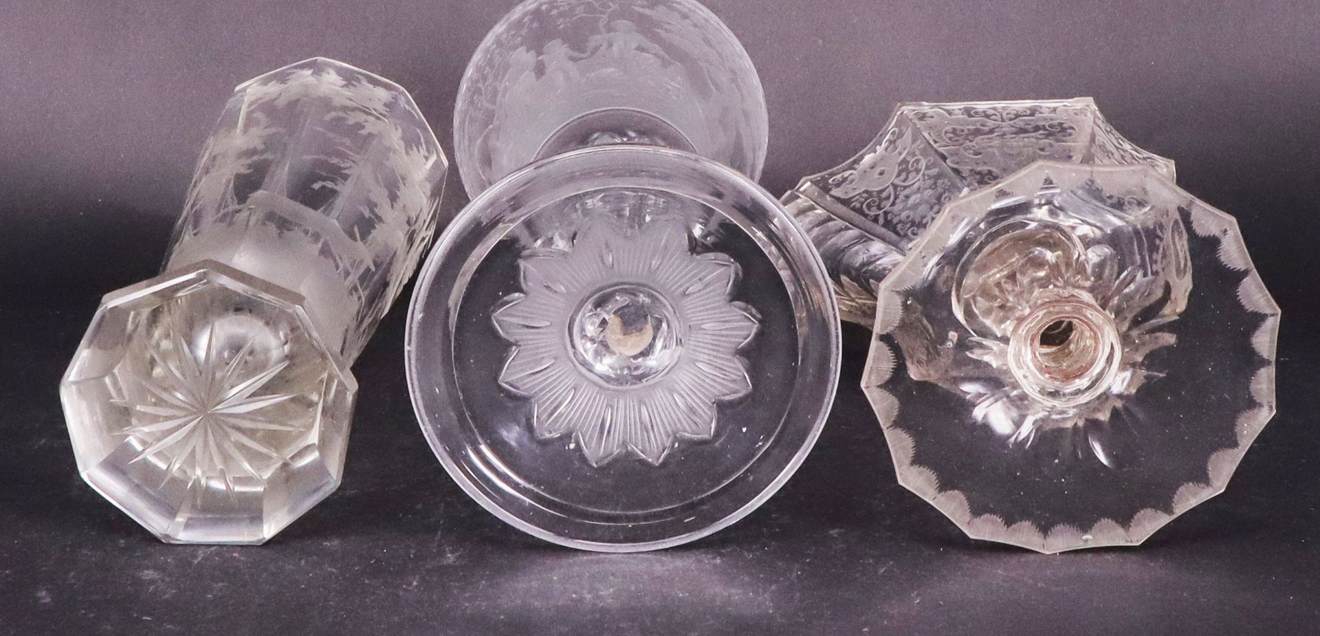Konvolut aus sechs Gläsern, 18./19. Jh., Sammlungsauflösung: großes Pokalglas mit geätzter - Image 6 of 10
