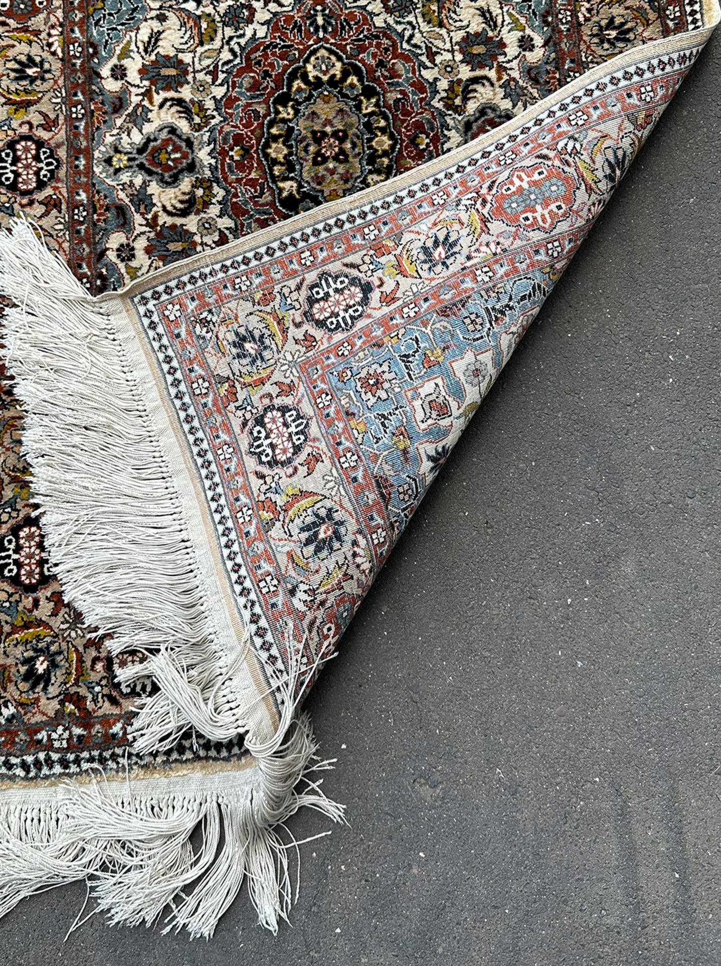 Seidenteppich 92 x 65 cm. Silk carpet 92 x 65 cm - Image 2 of 2