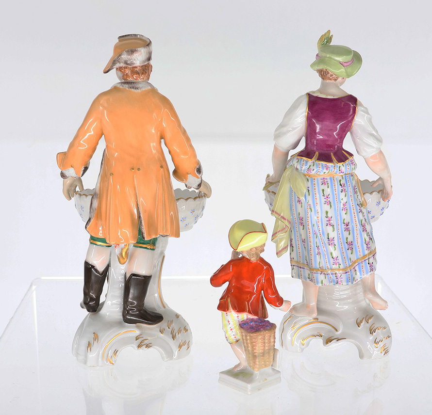 Konvolut 3 KPM und 2 Meissen Figuren: 3 x KPM Figuren, Paar figürliche Salièren/Gewürzgefäße, KPM - Image 3 of 7