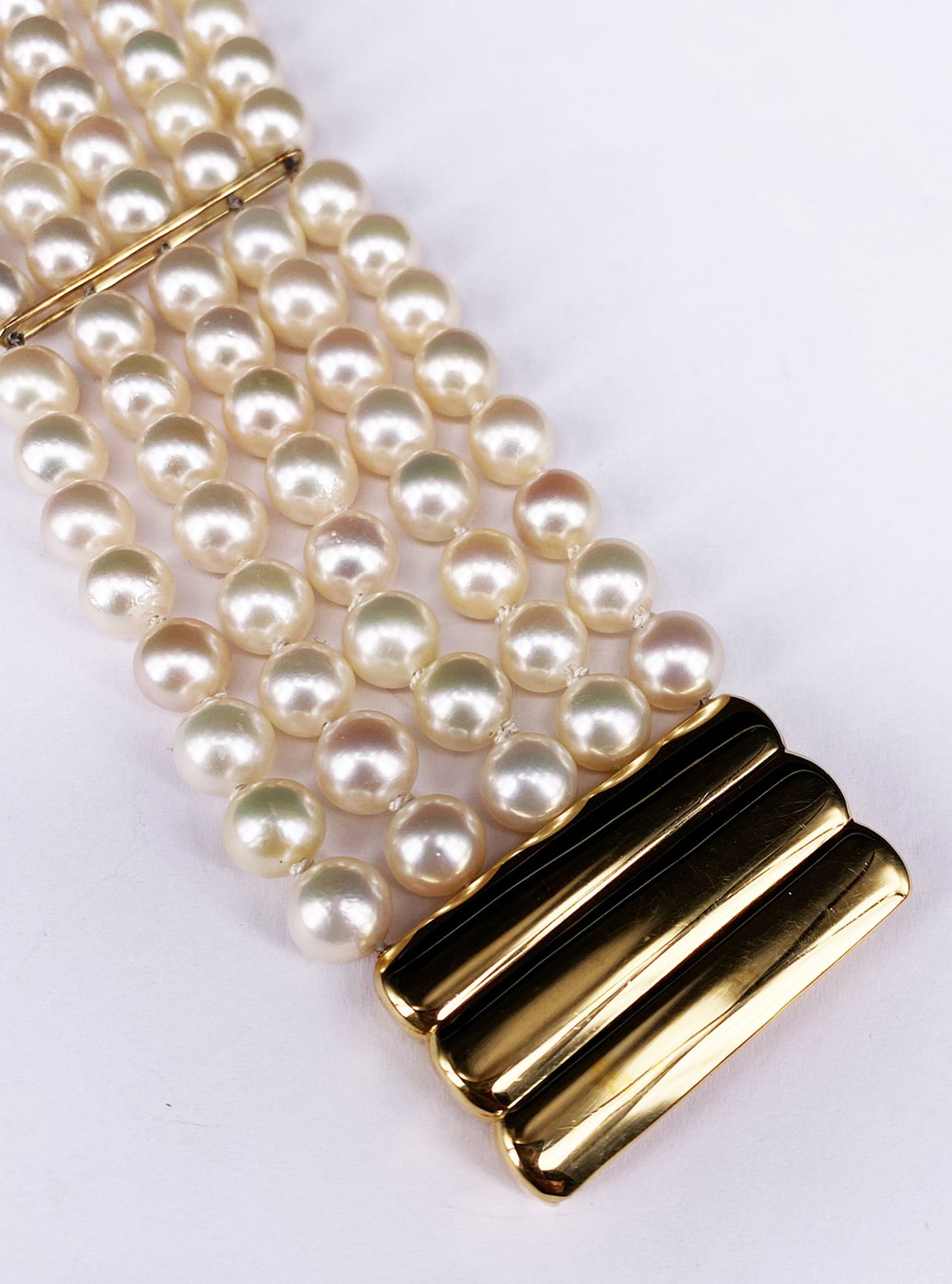 Fünf-reihiges Perlarmband / five row pearl bracelet. 750er GG, D. der Perlen 7 mm. Kastenschloss 3,5 - Image 3 of 5