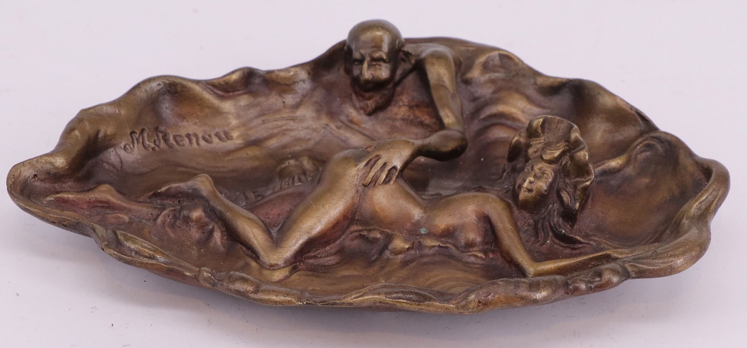 Konvolut: 1 x Erotische Bronzeschale Frankreich, um 1900, sign. M. Renou, Bronze patiniert, auf drei - Image 2 of 6