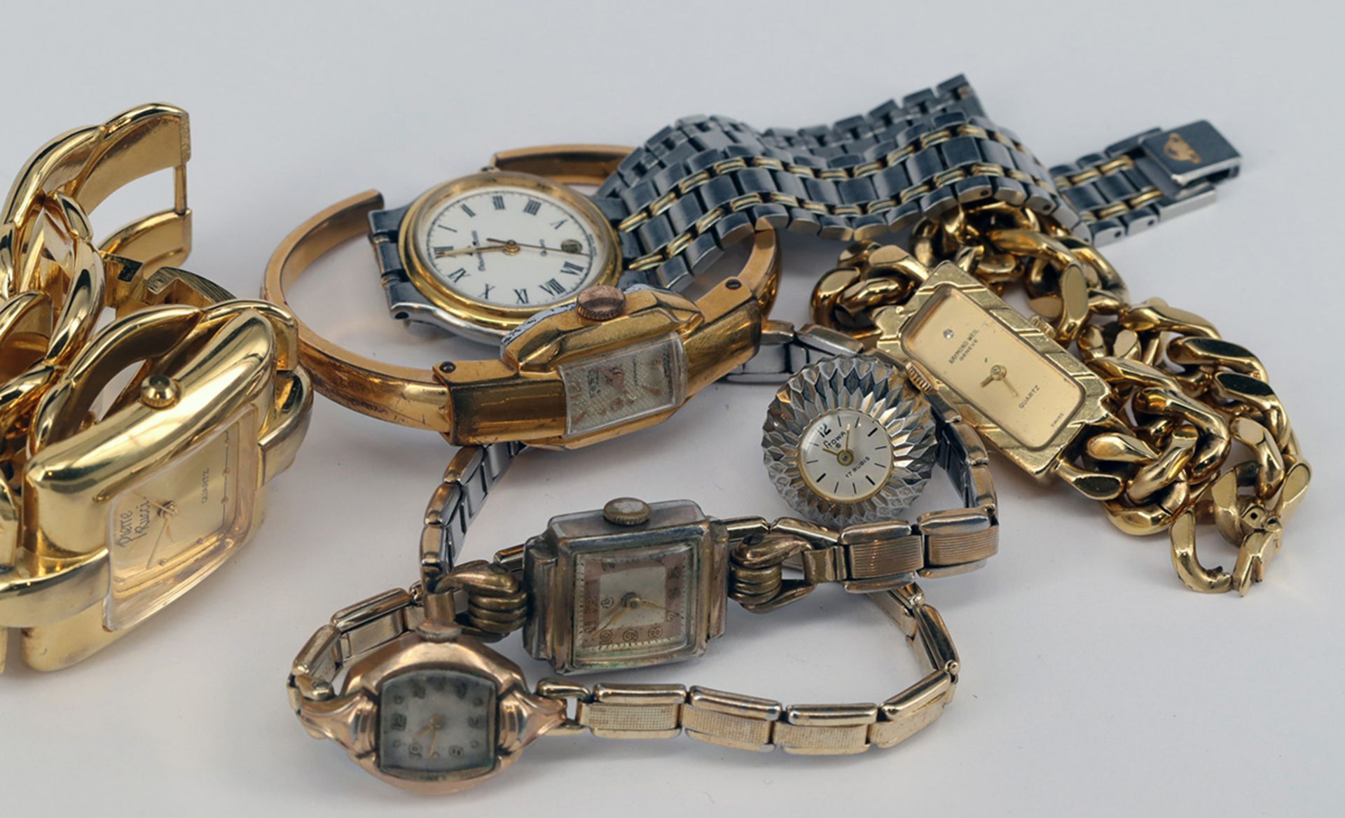 Konvolut Damenarmbanduhren: Pierre Rucci, Raymond Weil, Fero, Bulova, Maurice Lacroix und FBU; - Image 2 of 3