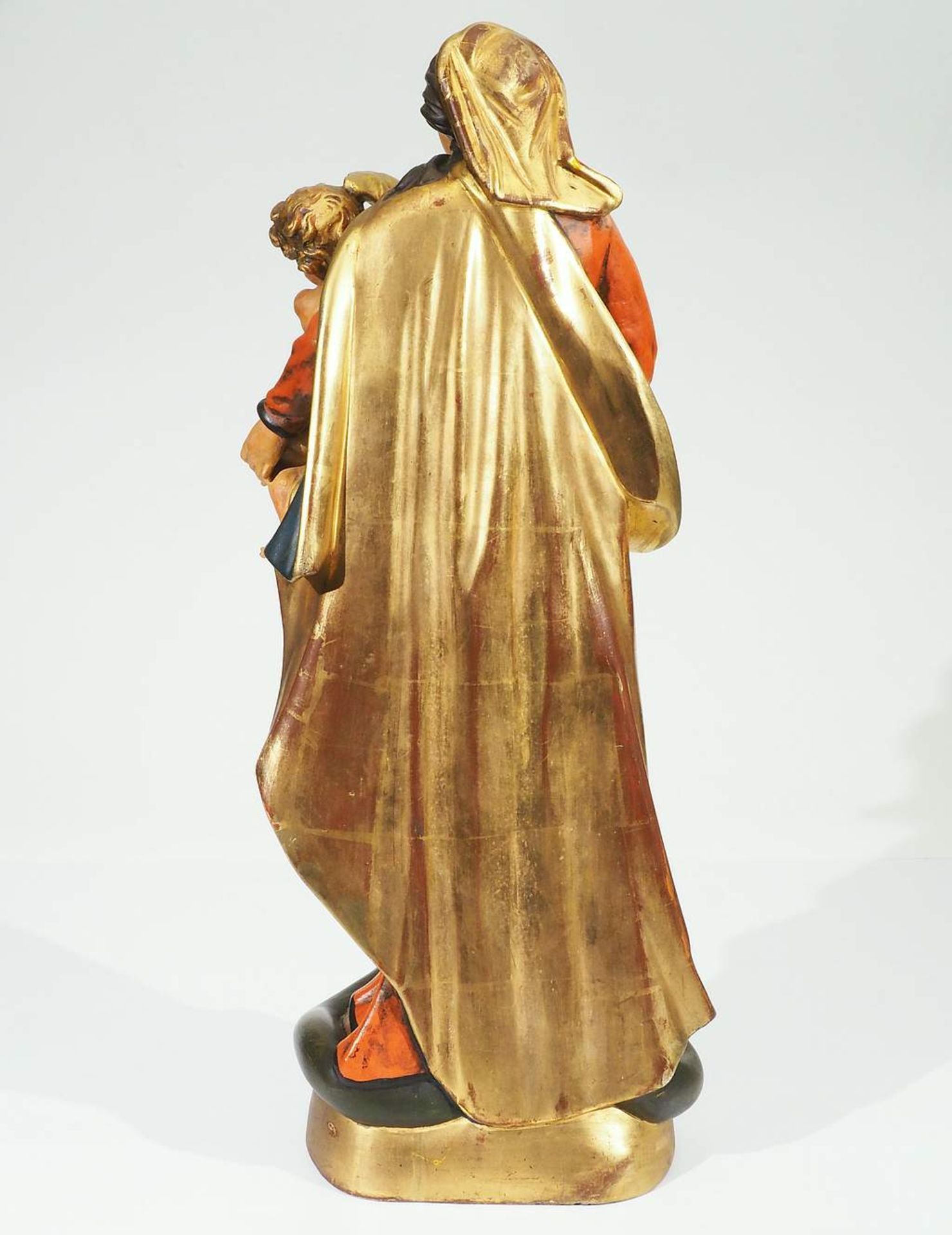 Schnitzfigur "Maria Immaculata mit Jesuskind" im Barockstil. - Image 4 of 7
