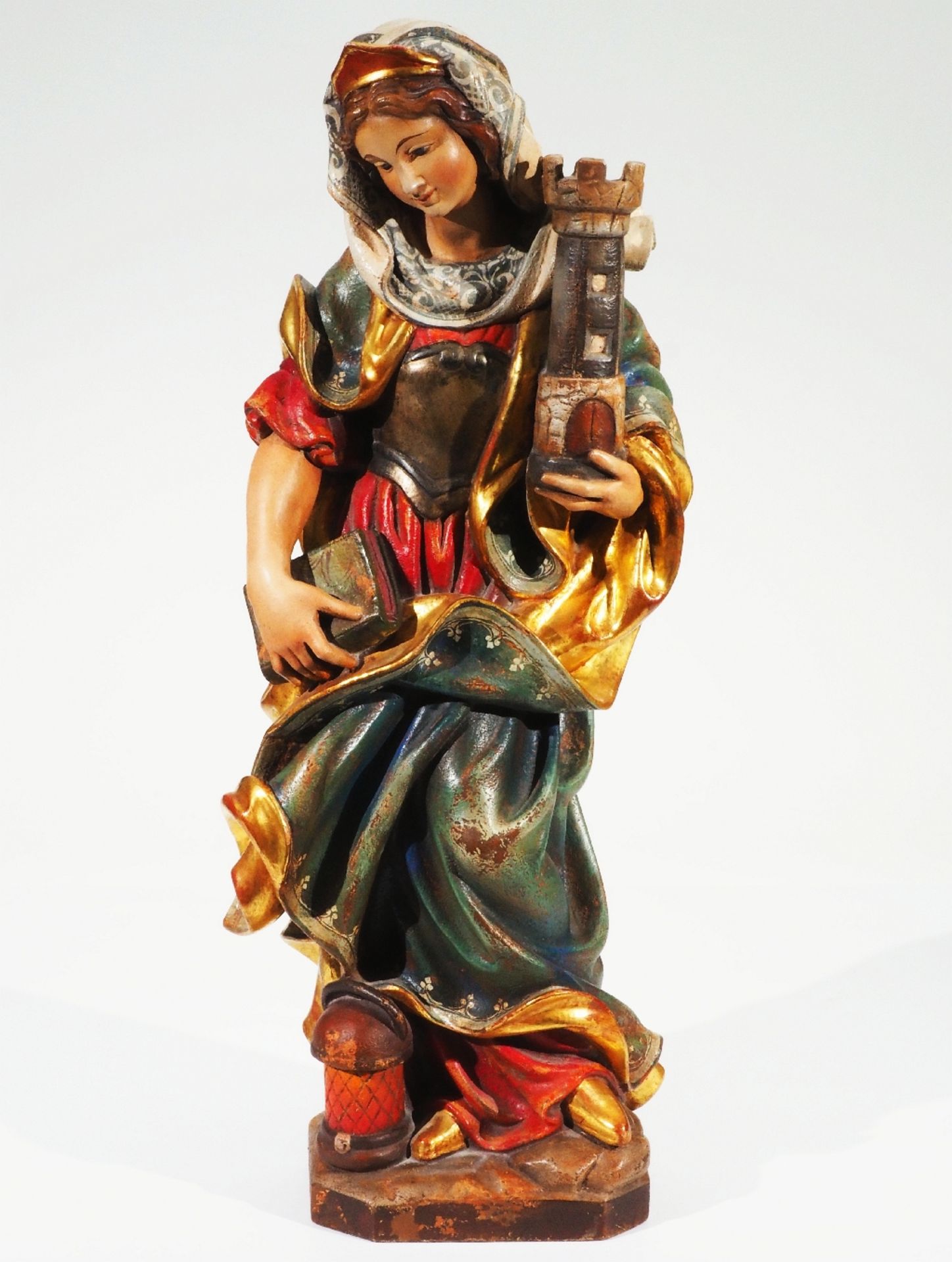 Heilige Barbara mit Turm.