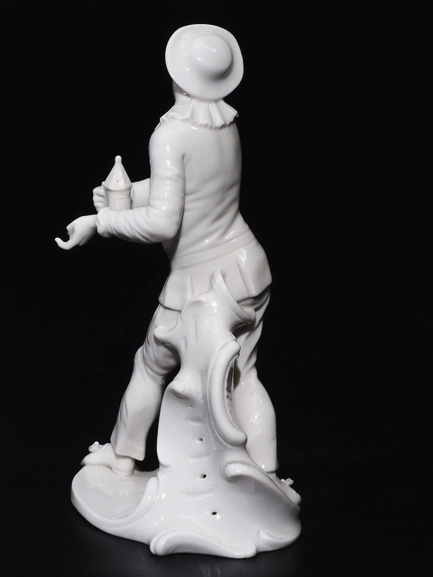 Komödianten-Figur "Pierrot mit Laterne",  NYMPHENBURG um 1970, aus der Serie der Commedia dell 'arte - Bild 5 aus 8