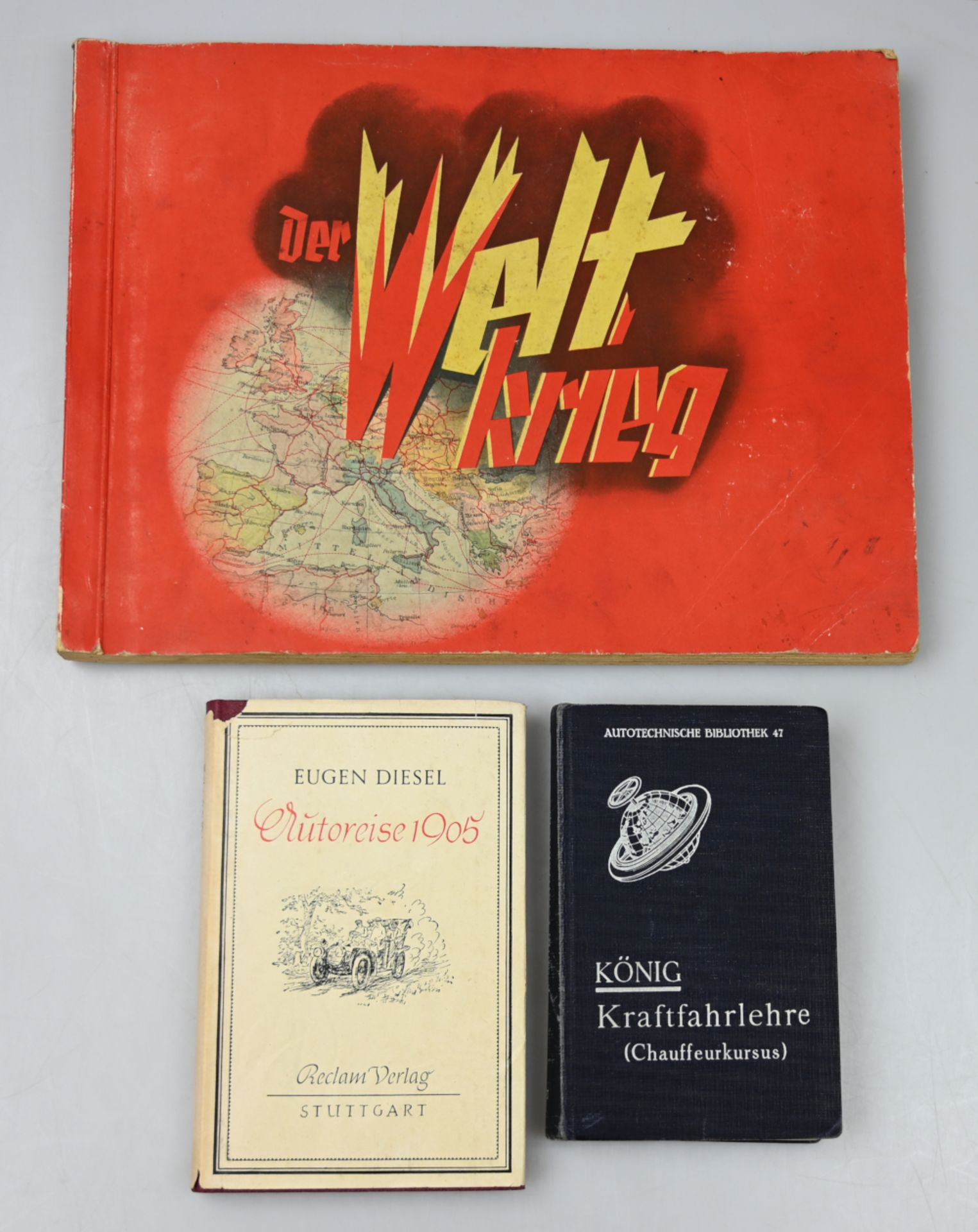 1 Konv. Kunstbücher, Sammelalben "Der Weltkrieg", u.a., z.T. besch., je Asp. (s. §§ 86/86a StGB)