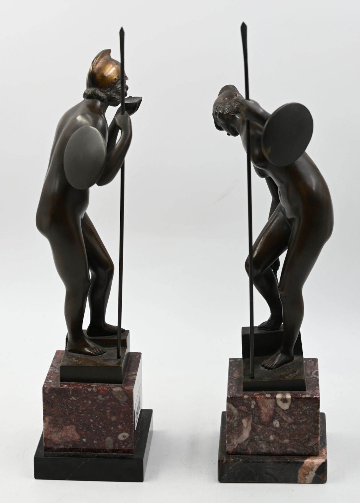 1 Pendant Statuetten je auf Sockel bez. E. BECK (wohl Else VON B. 1888-ca.1925) - Bild 2 aus 5